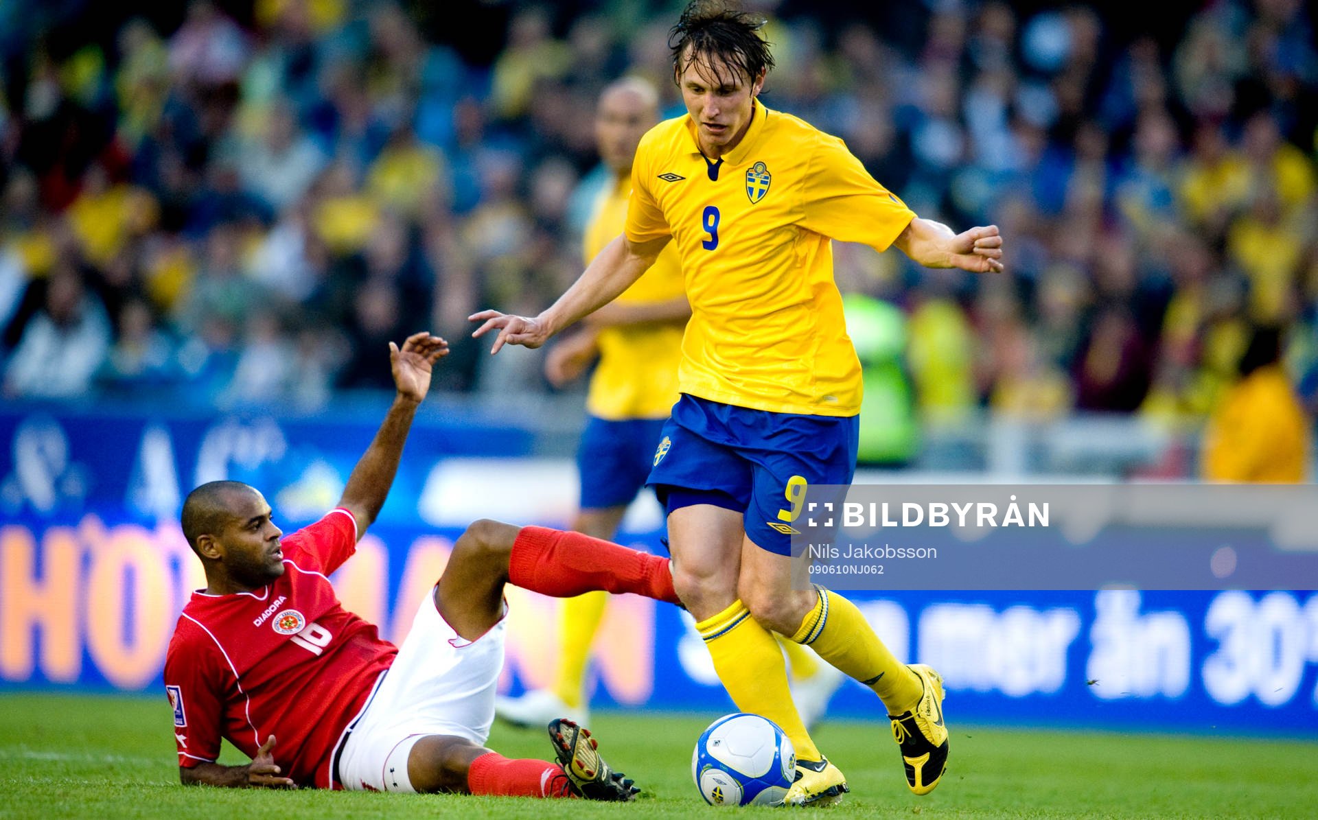 Andrew Cohen, Malta, Kim Källström, Sverige