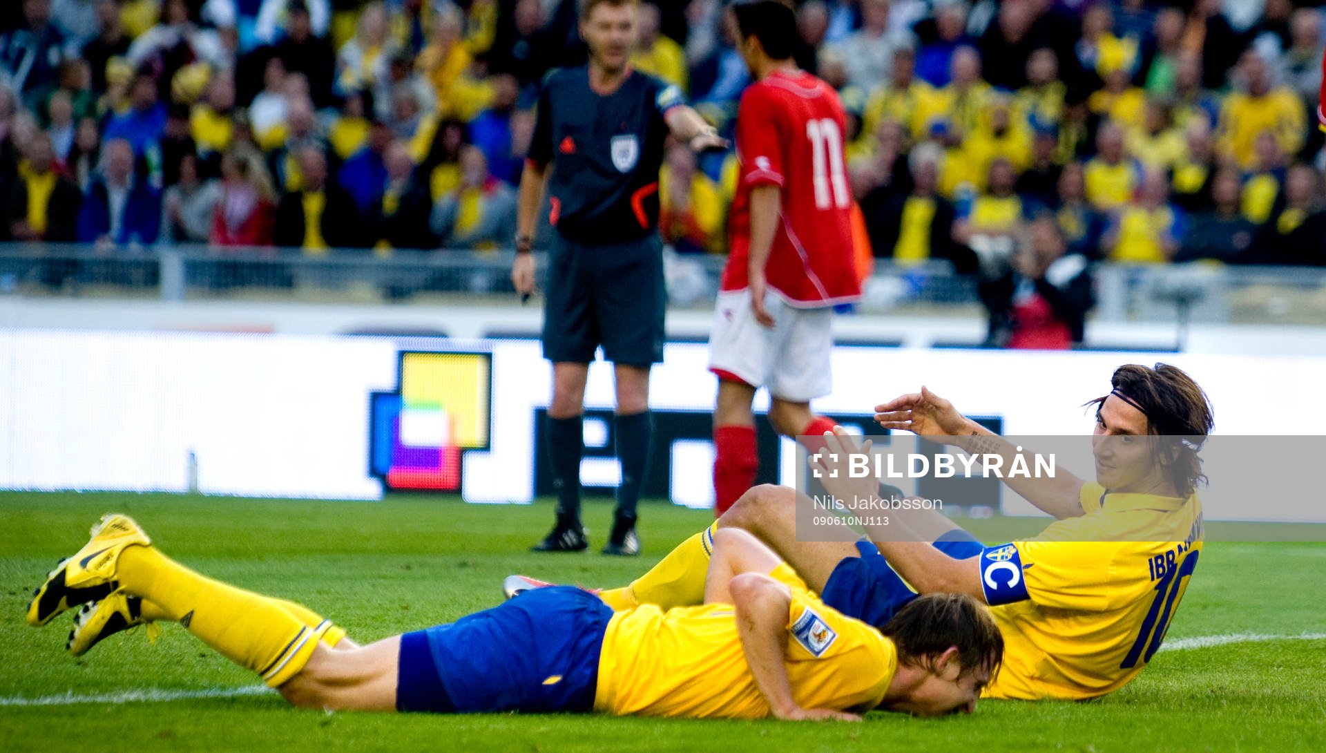 Kim Källström och Zlatan Ibrahimovic, har krockat och