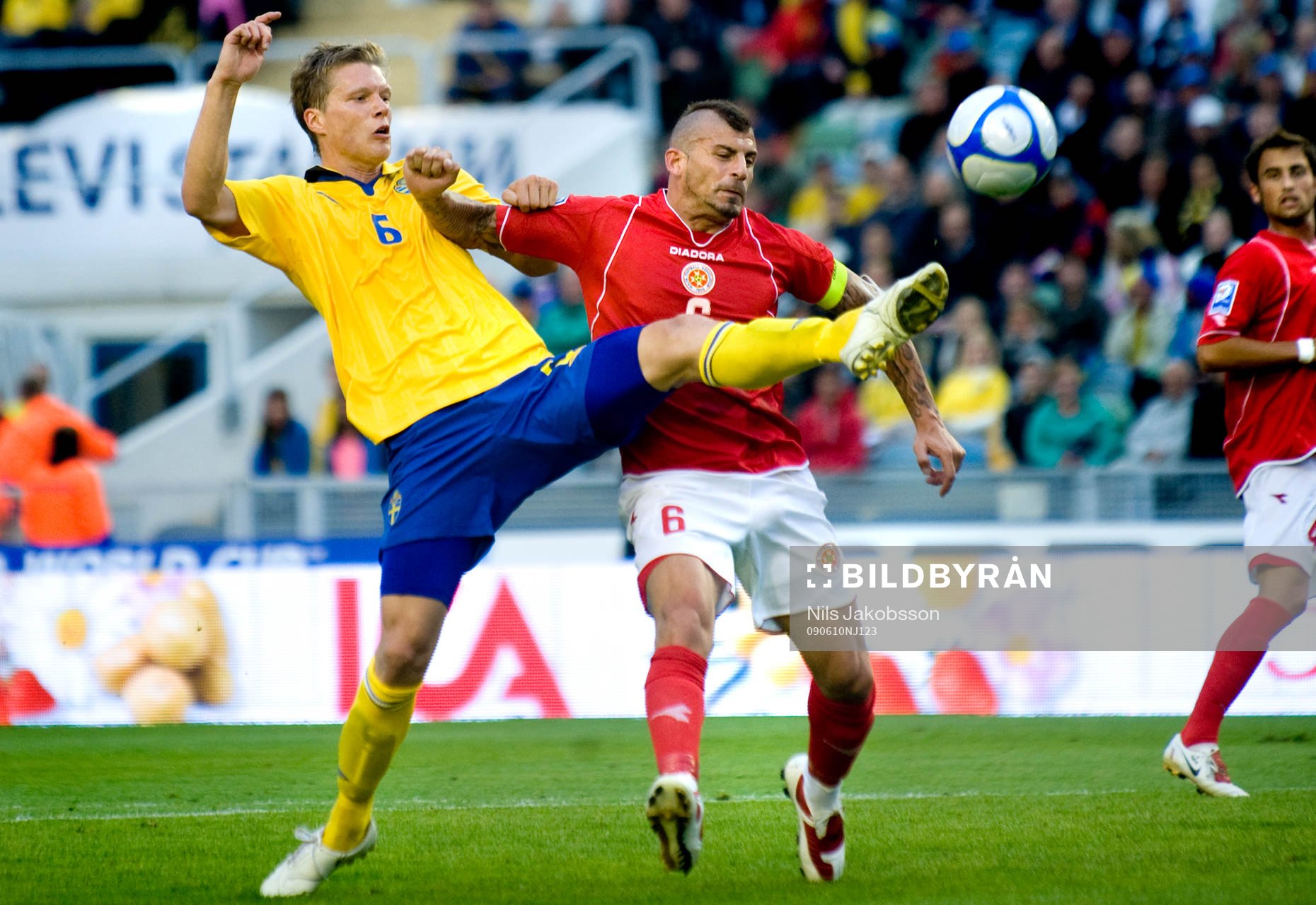 Viktor Elm, Sverige, Luke Dimech, Malta