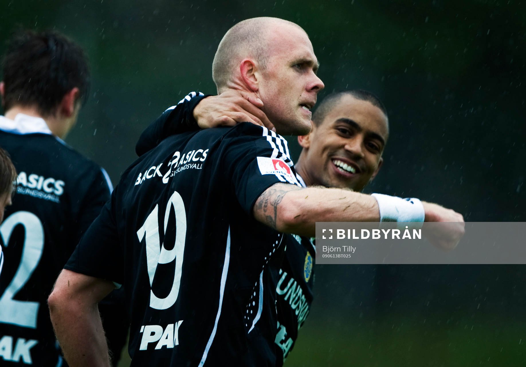 Hannes Sigurdsson, och Billy Berntsson, Sundsvall, jubel