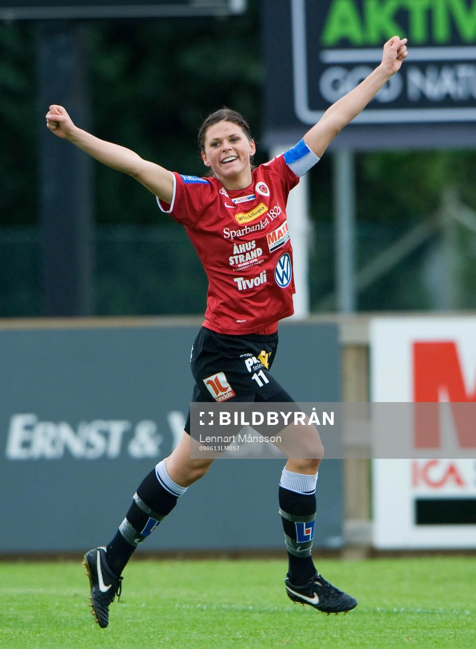 1-0, lagkapten Susanne Moberg. Äntligen jubel