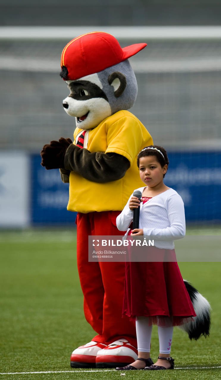 Maskot, flicka