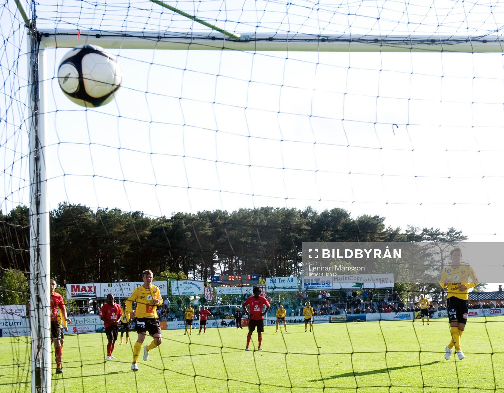 2-0, straff Erton Fejzullahu sedan Marcus Ekenberg har