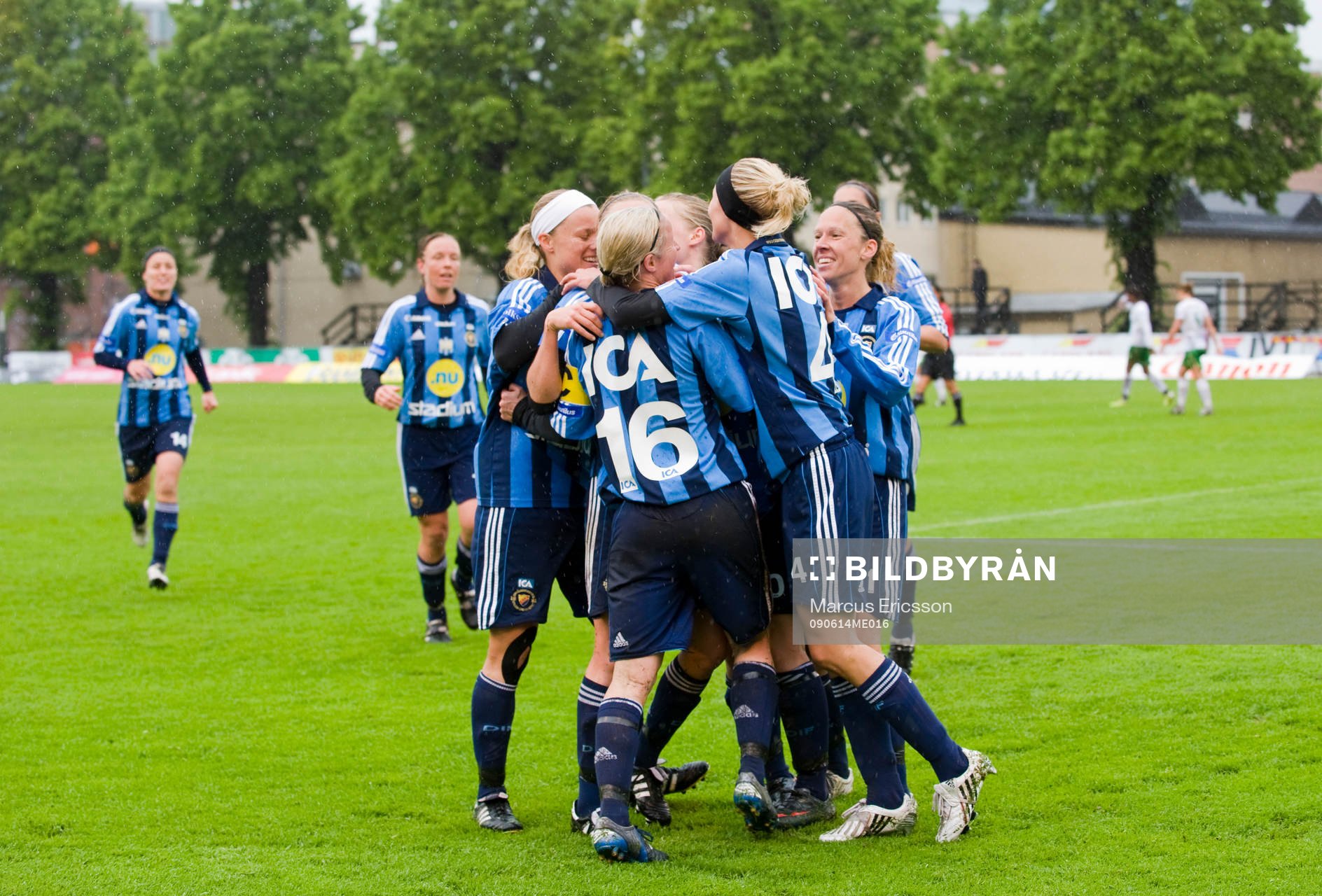 Jubel i Djurgården