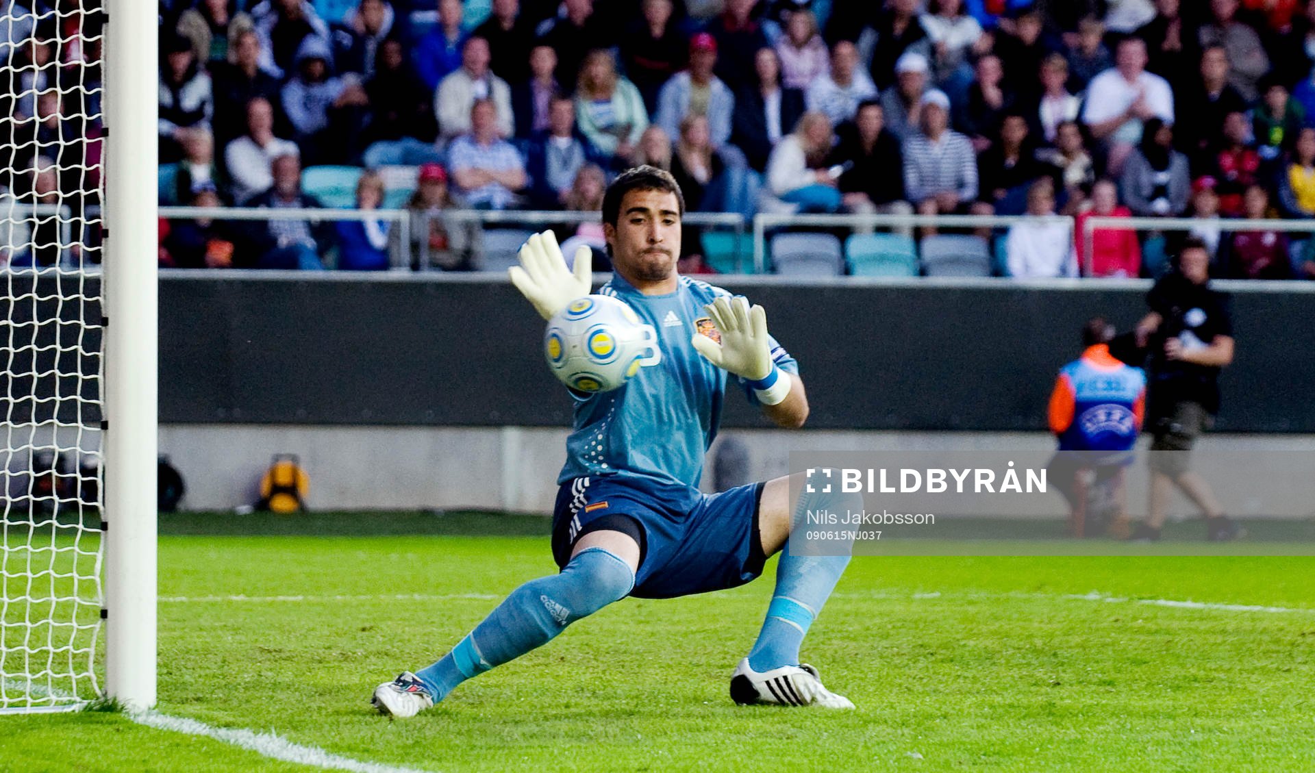 Sergio Ansenjo, målvakt, Spanien räddar ett skott