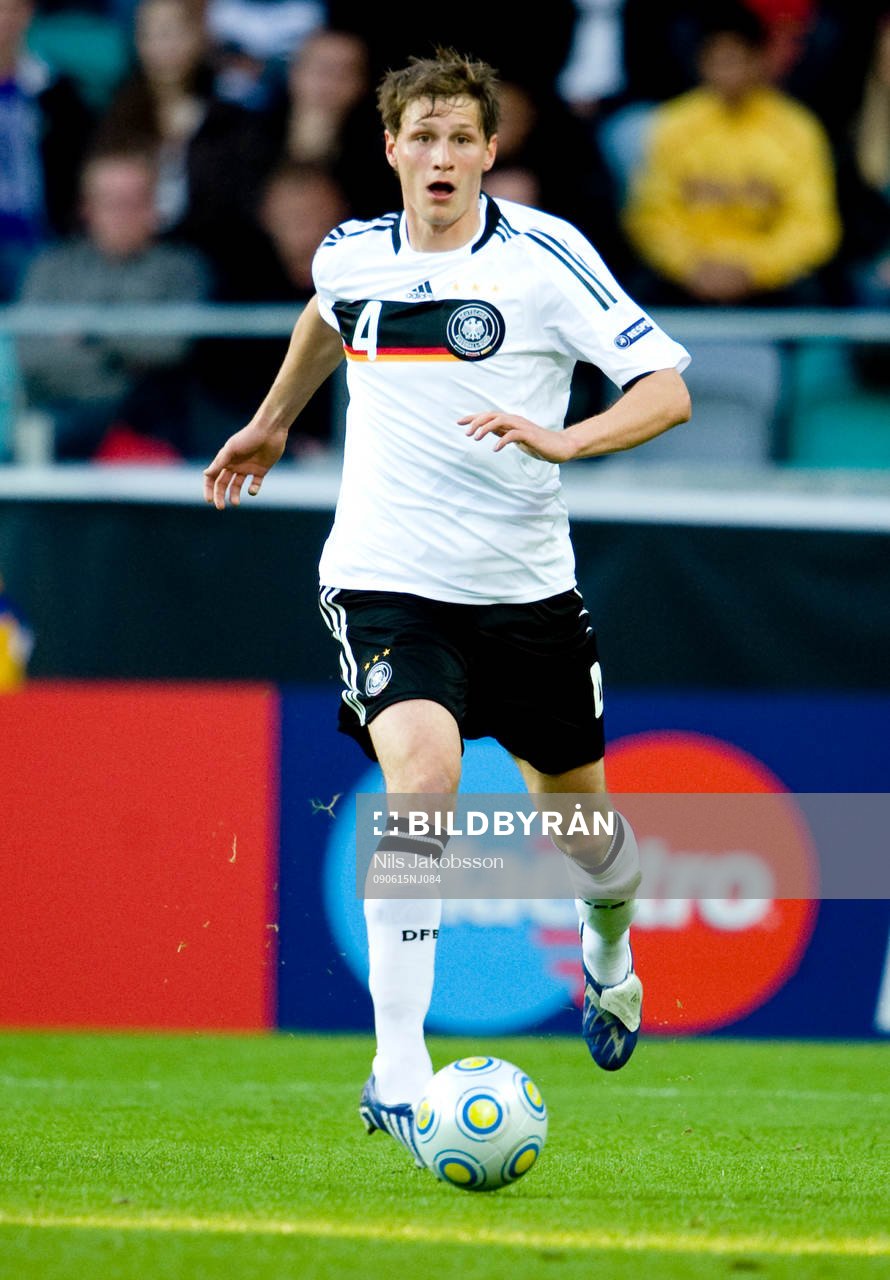 Benedikt Höwedes