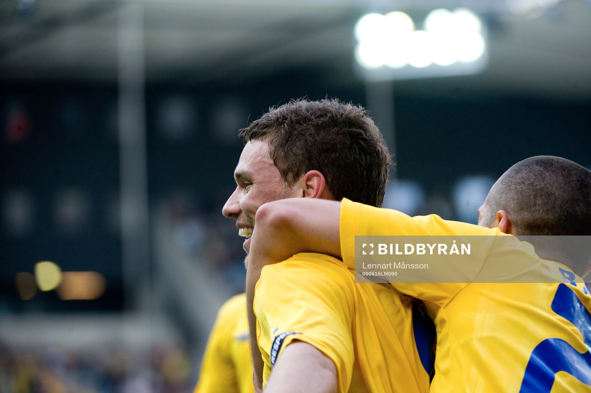 2-1, Marcus Berg, grattas av Emir Bajrami. Jubel, glädje