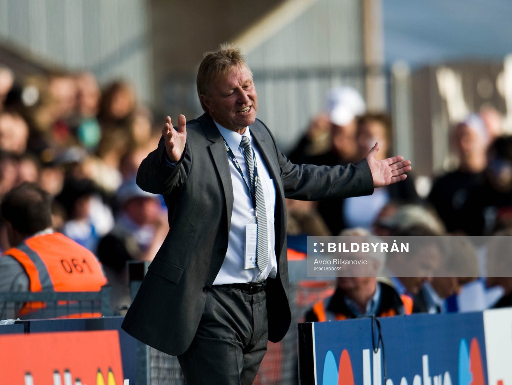 Horst Hrubesch, tränare