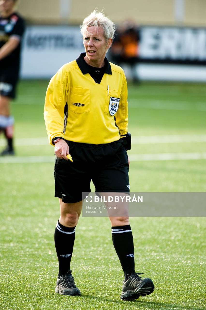 Lena Arwedahl, domare