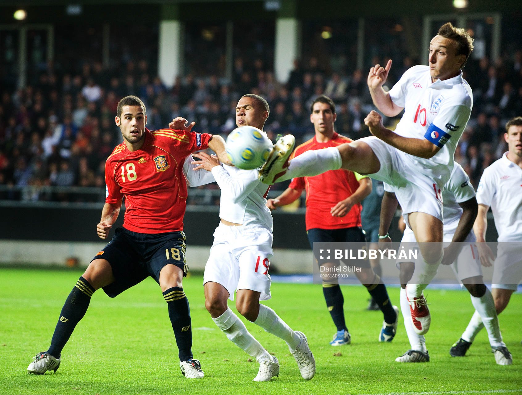 Mark Noble, England. Mario Suárez, Spanien