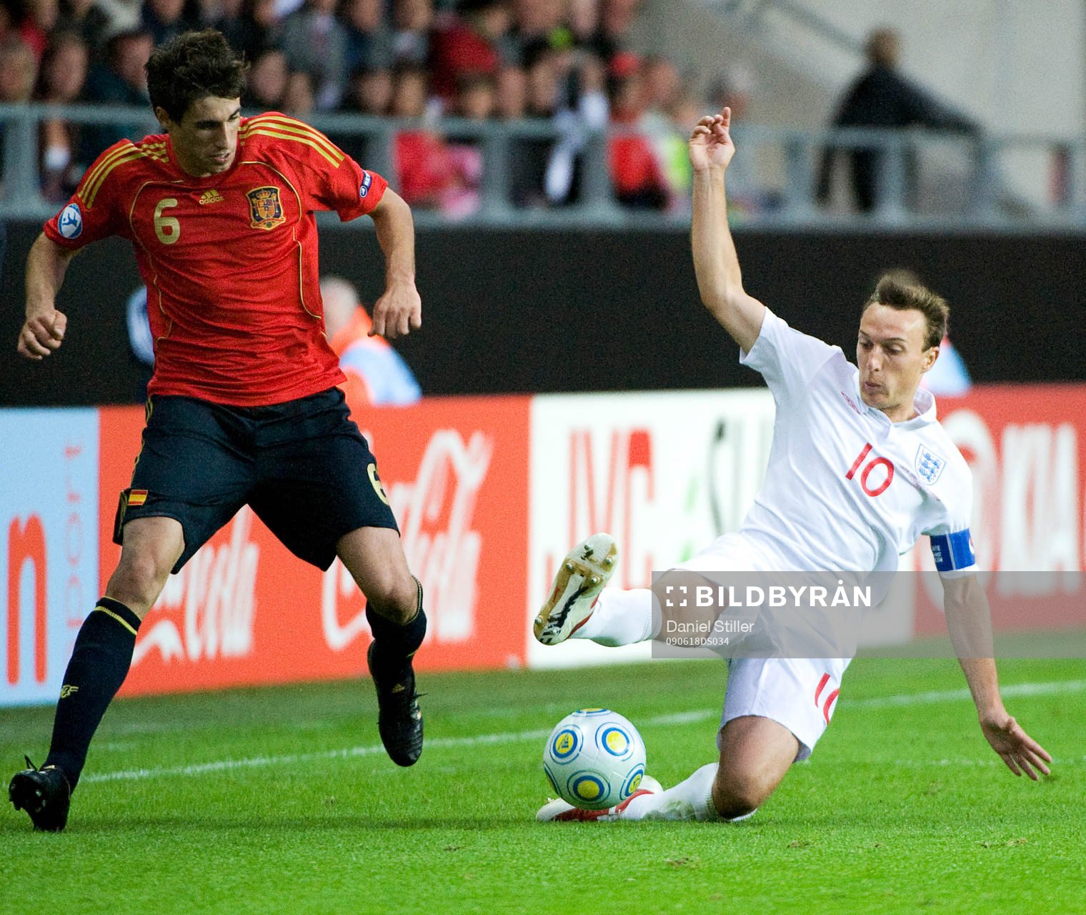 Javi Martinez, Spanien. Mark Noble, England