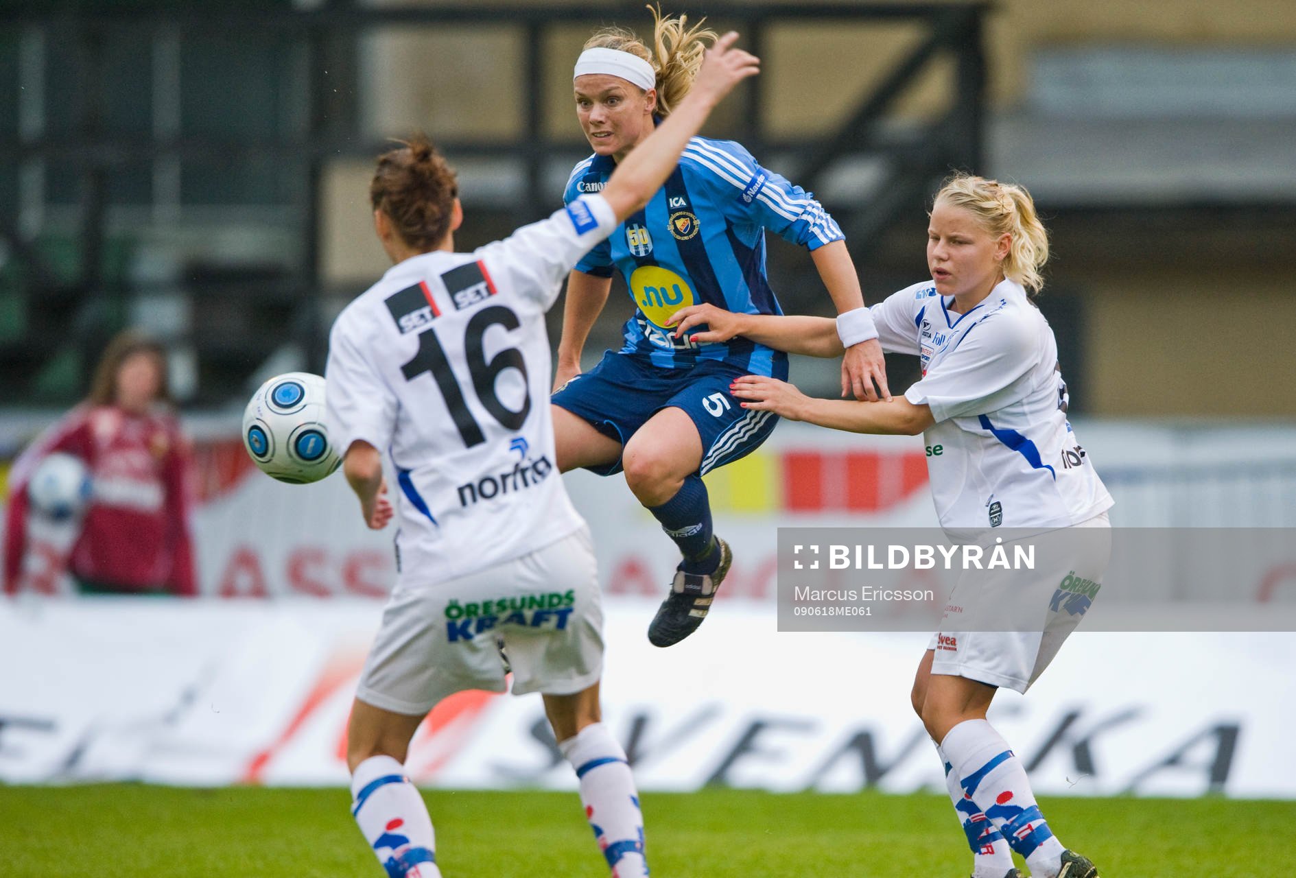 Sara Thunebro, Djurgården först på bollen
