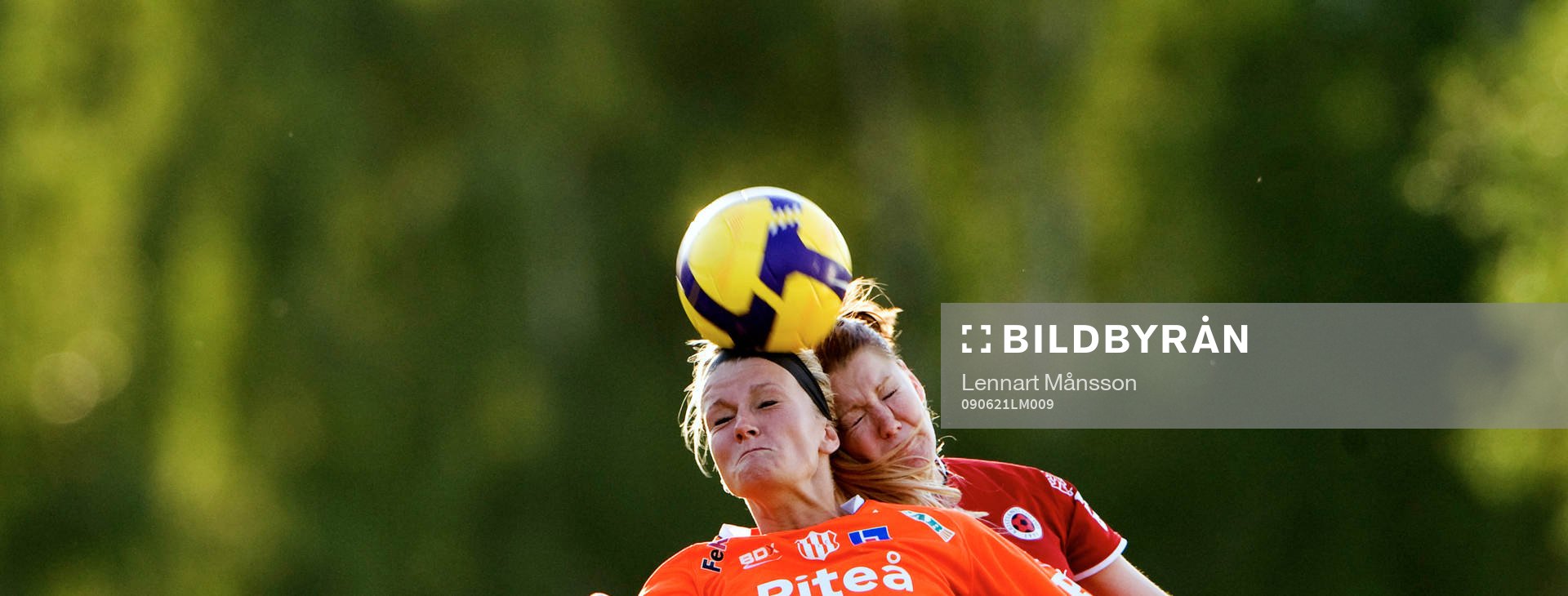  Kaylyn Kyle och Therese Persson, nickduell.