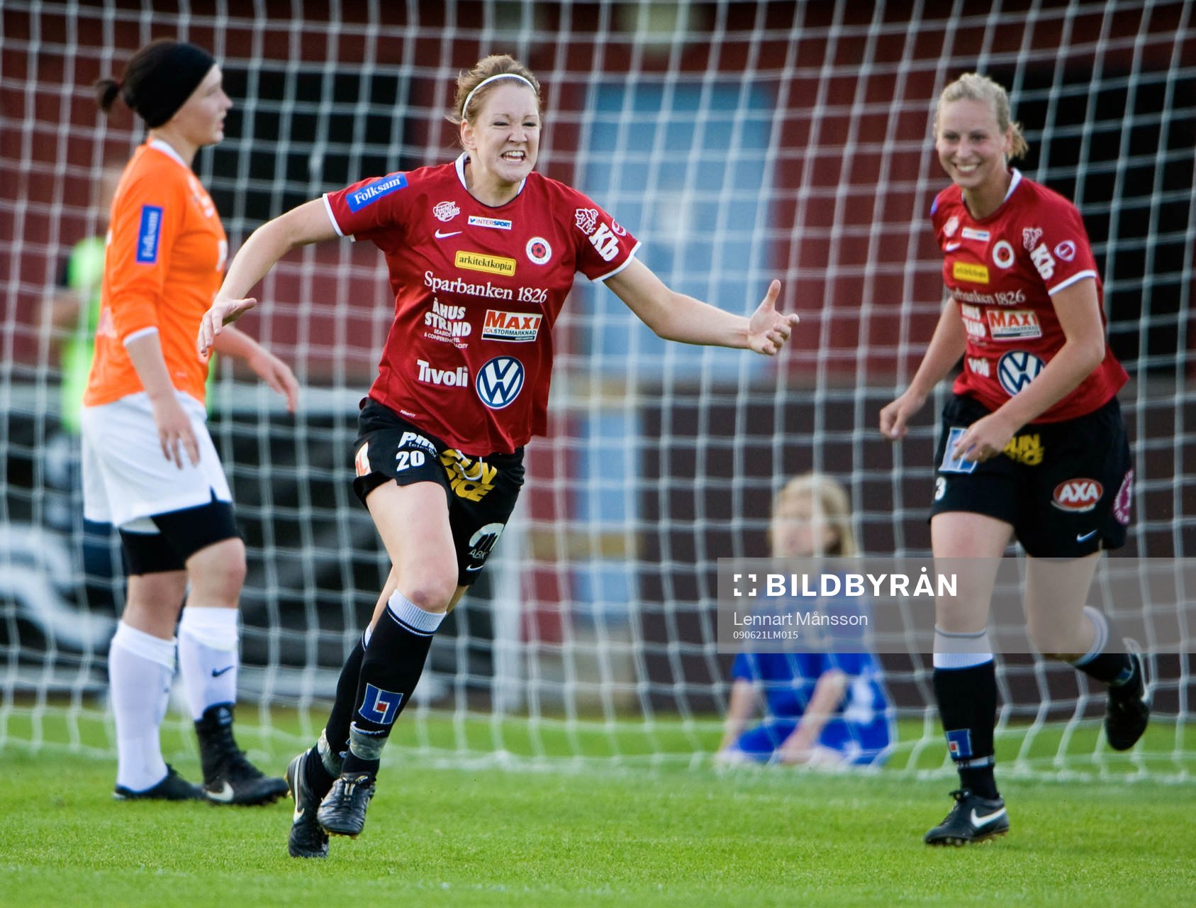 1-0 Mia Carlsson, jubel, glädje