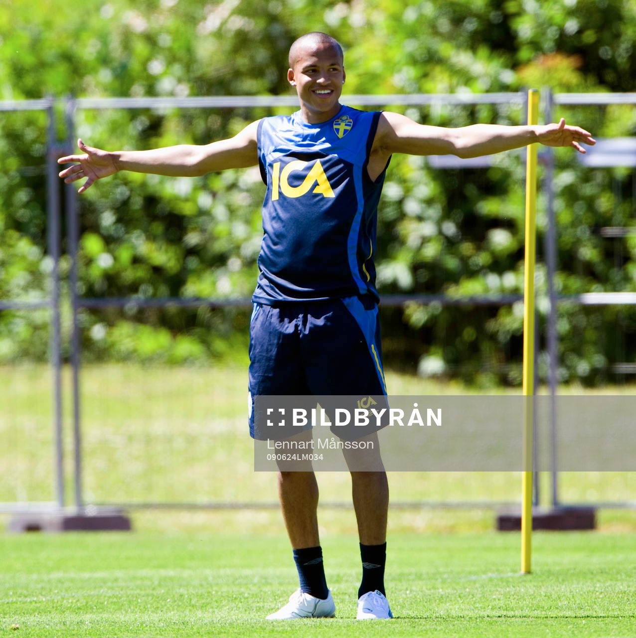 Martin Olsson är en av kandidaterna att få spela semifinal