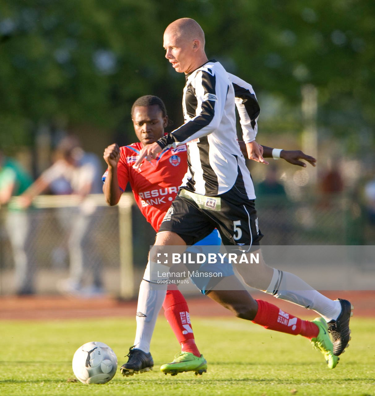 Yakubu Alfa, Helsingborg och Simon Alm, Landskrona