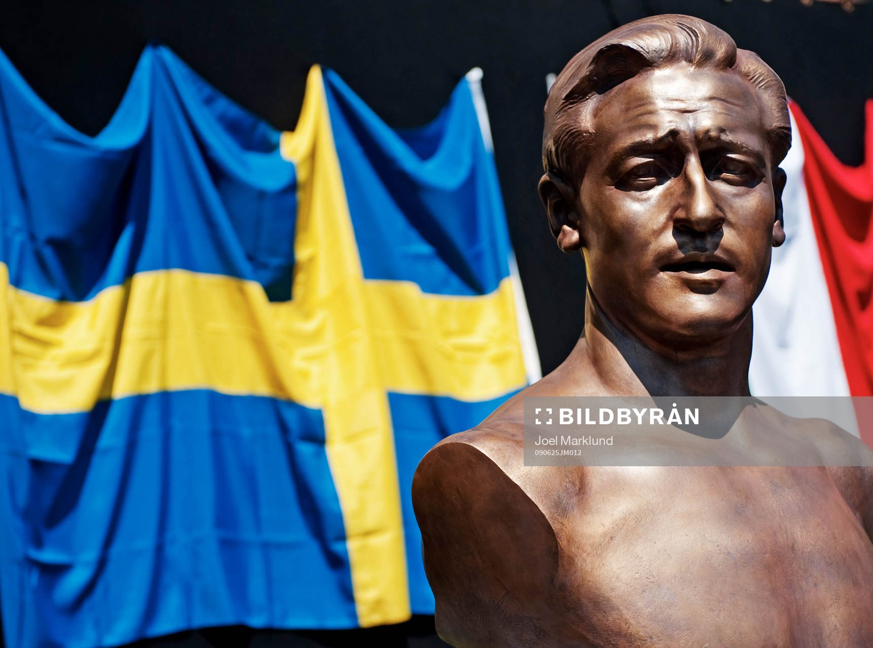 Staty av Nils Liedholm