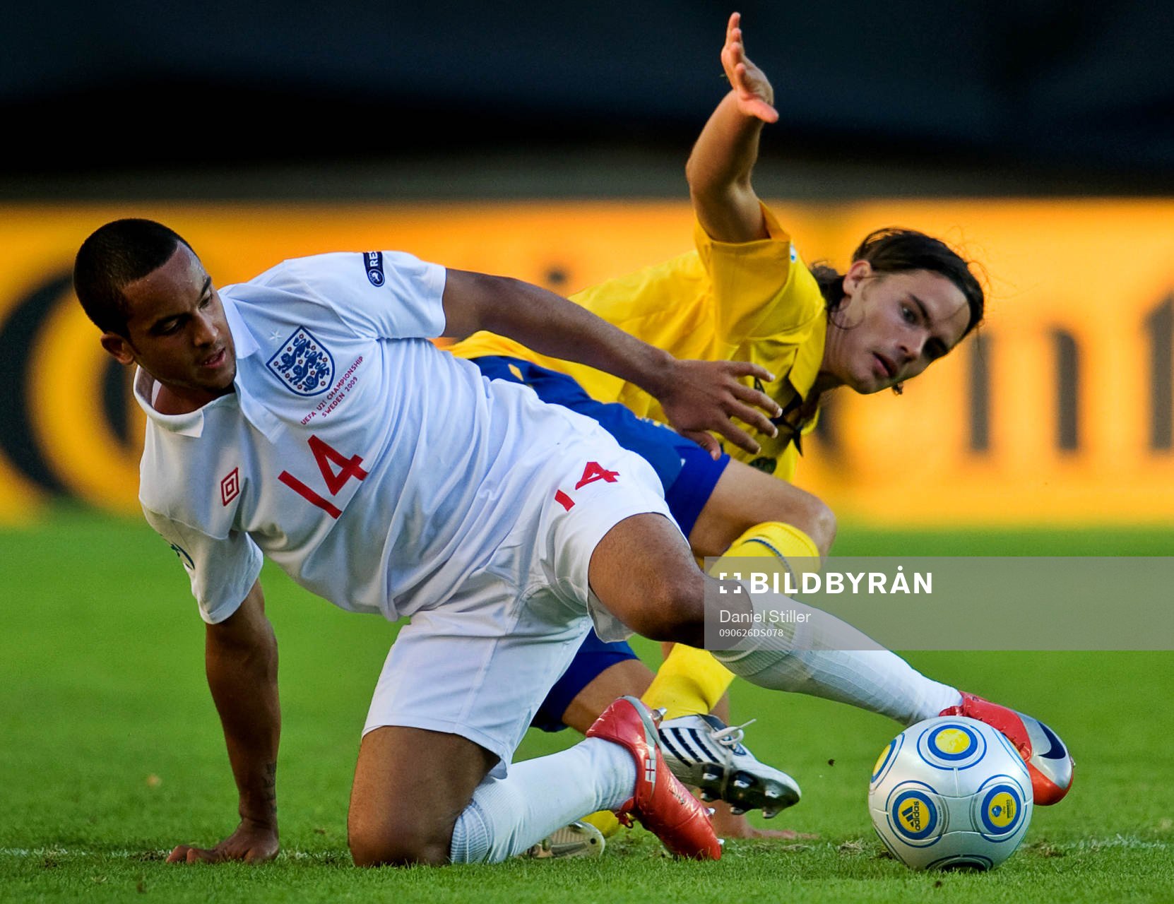 Theo Walcott, England, Mikael Lustig, Sverige