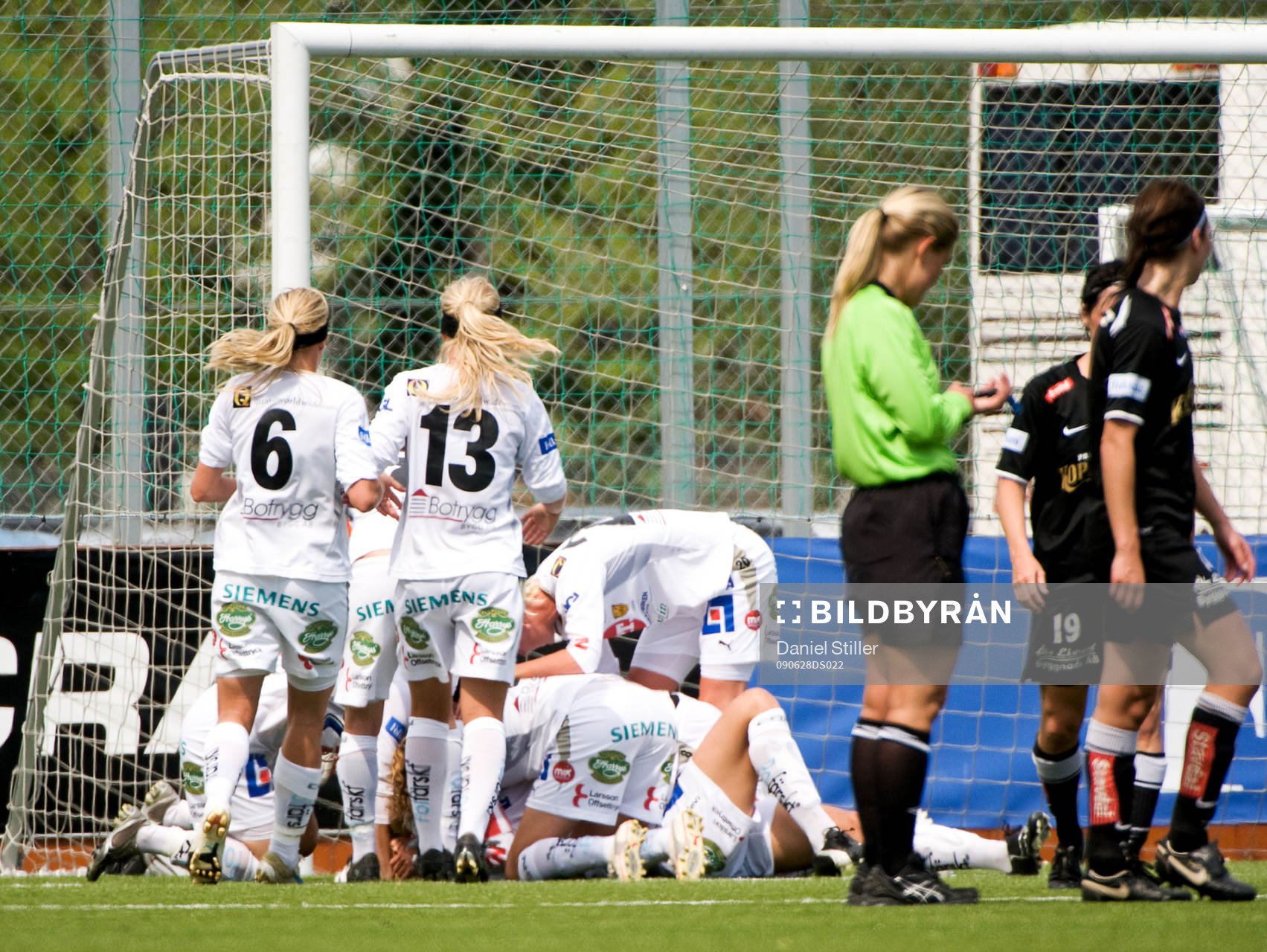  Jessica Landström gör 1-0 till Linköping. Jubel