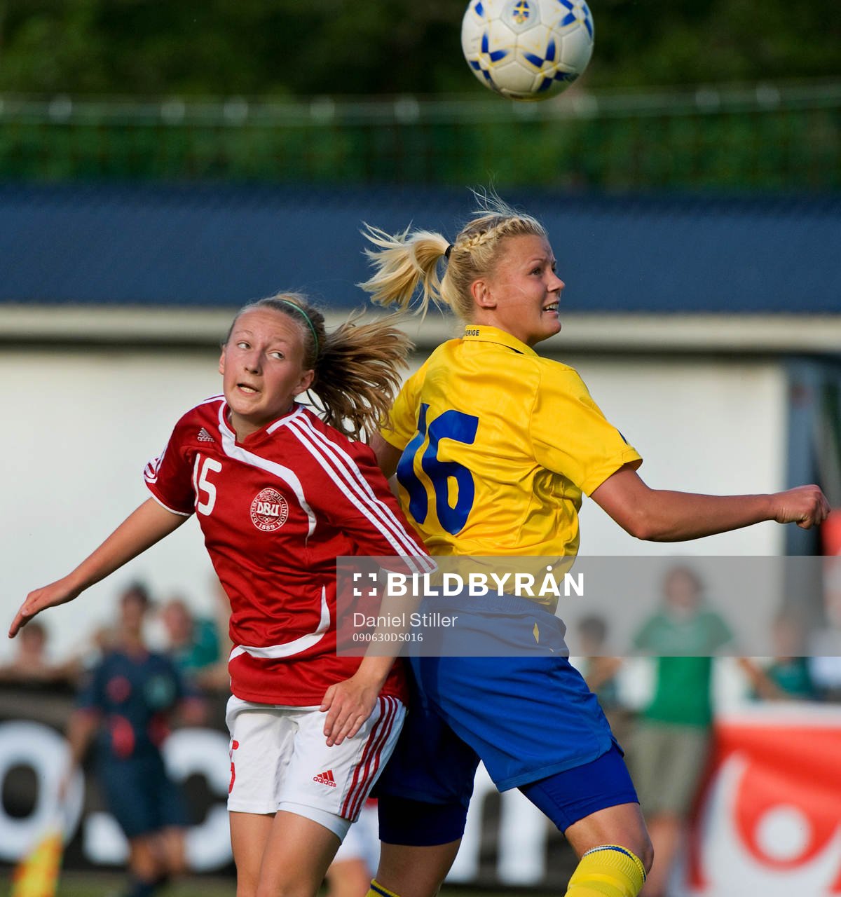 Hanna Glas, Sverige. Caroline Rask, Danmark