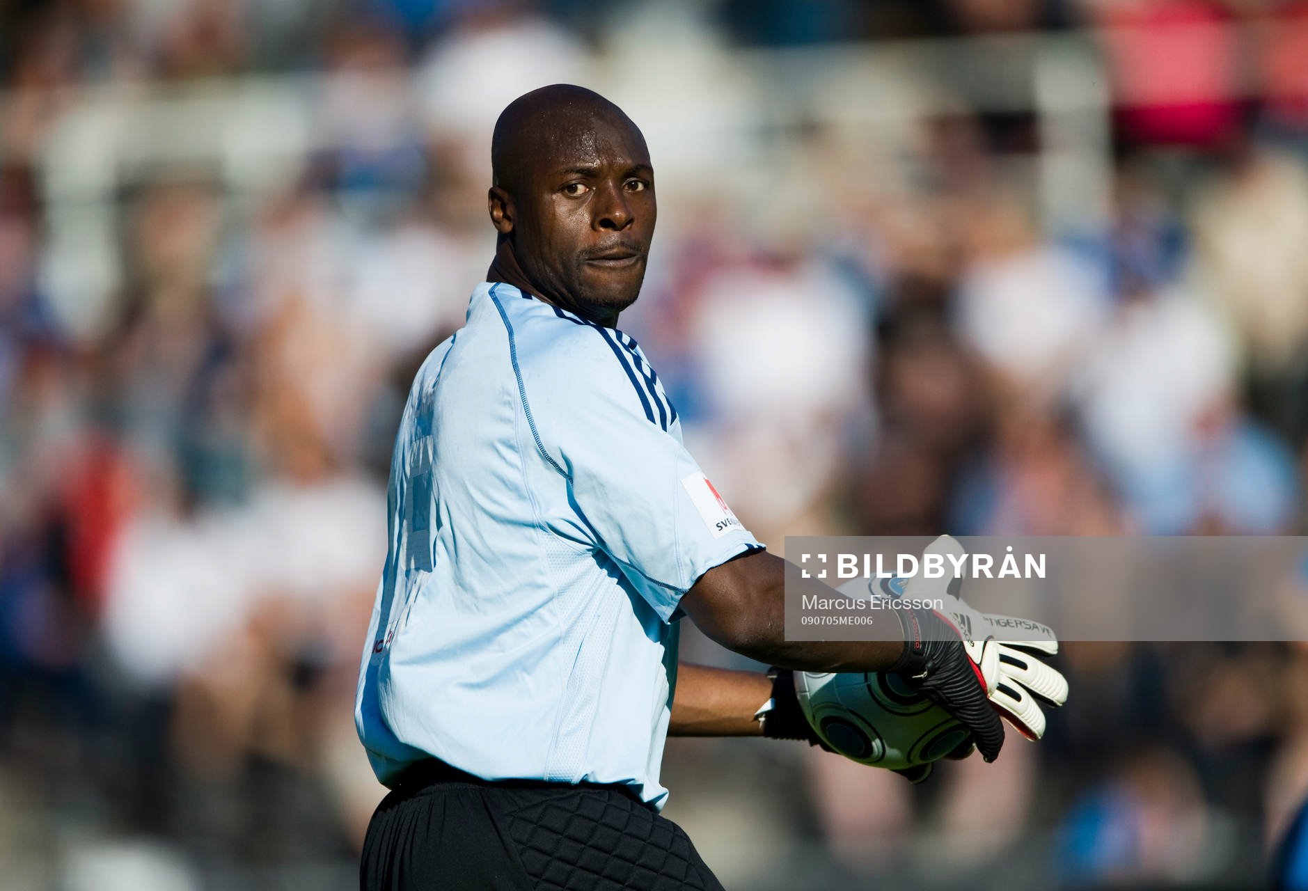 Pa Dembo Touray, målvakt, Djurgården