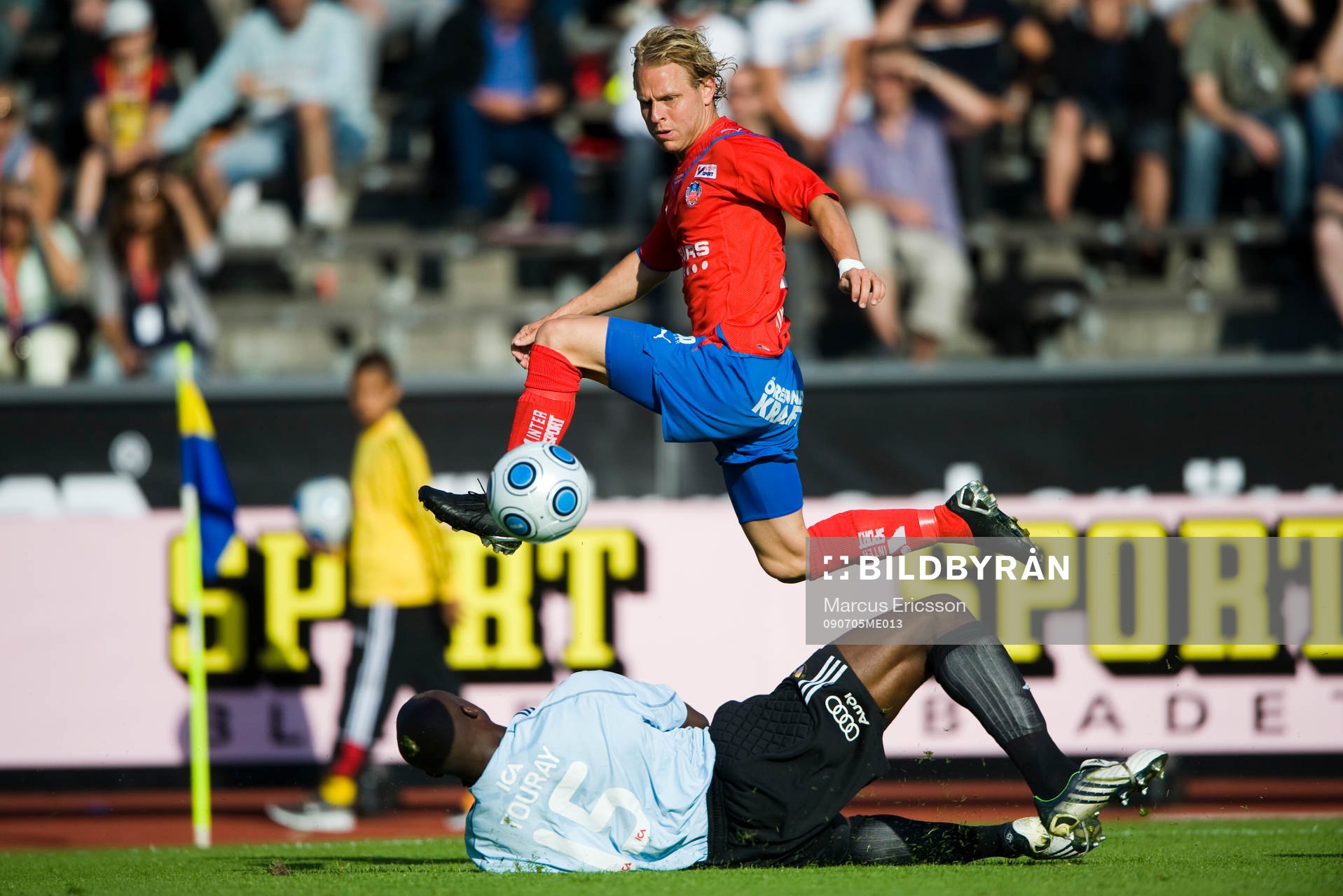 Erik Sundin, Helsingborg och Pa Dembo Touray, målvakt,