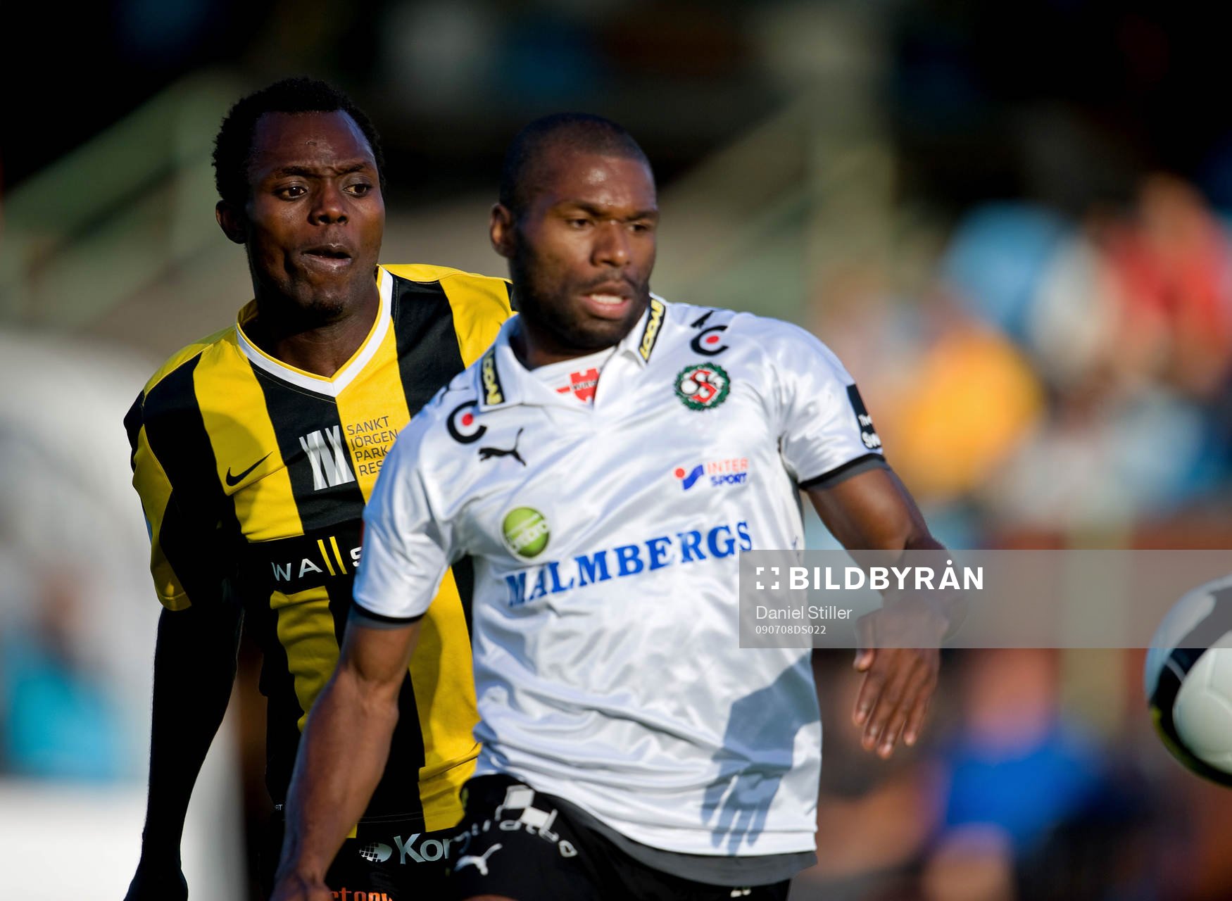 John Chibuike, Häcken. Samuel Wowoah, Örebro