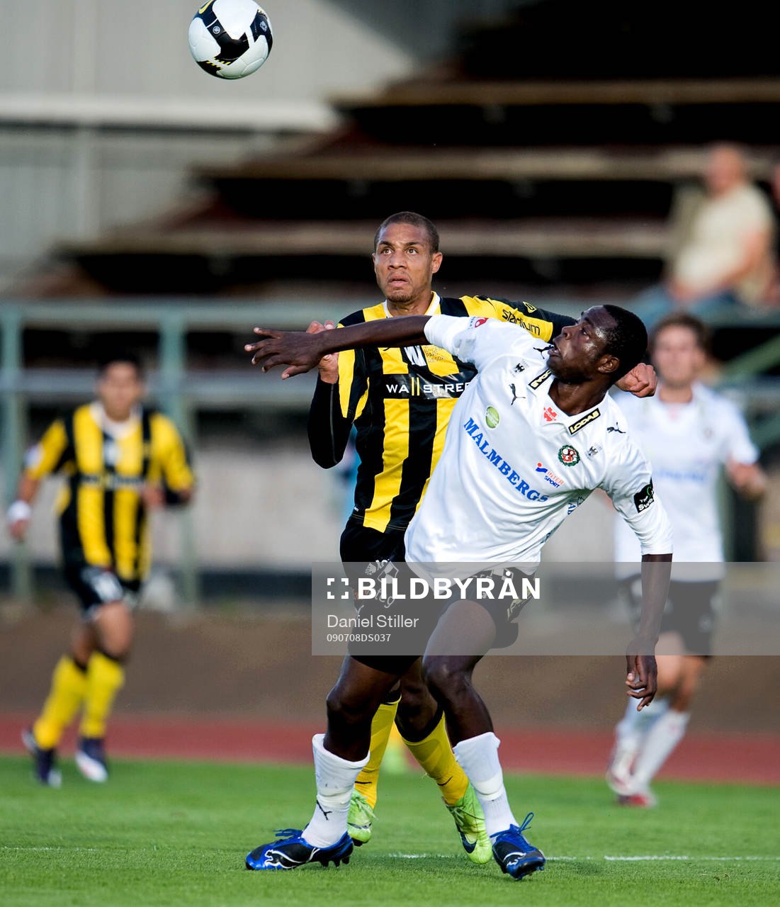 Bertin Samuel Ze Ndille, Örebro. Mathias Ranégie, Häcken