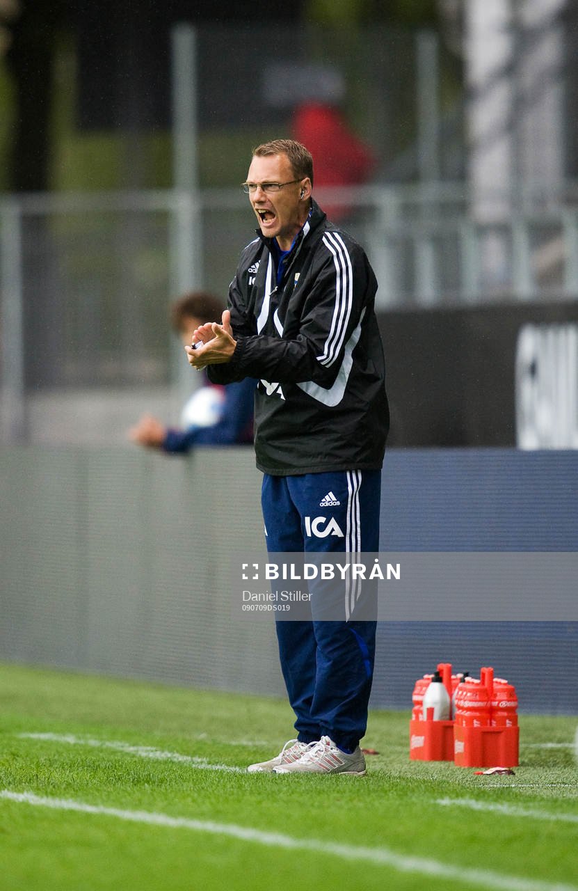 Jonas Olsson, tränare