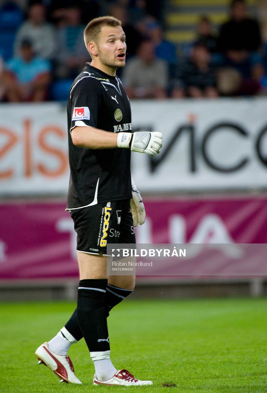 John Alvbåge, Målvakt