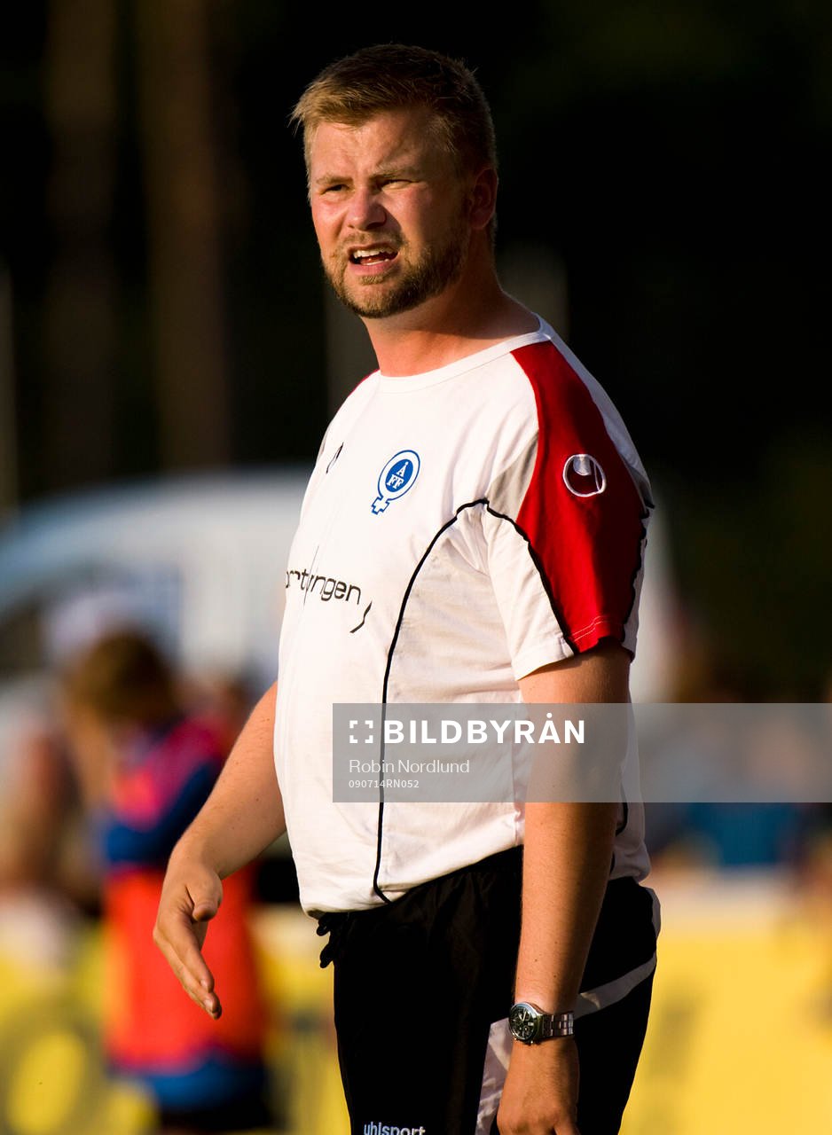 Daniel Wiklund, Tränare