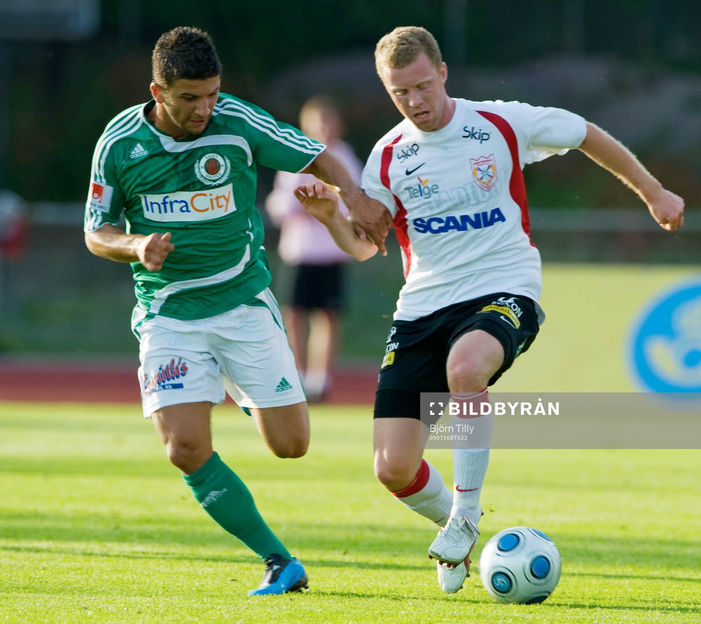  Hezha Agai, Väsby och Kristoffer Näfver, Assyriska.