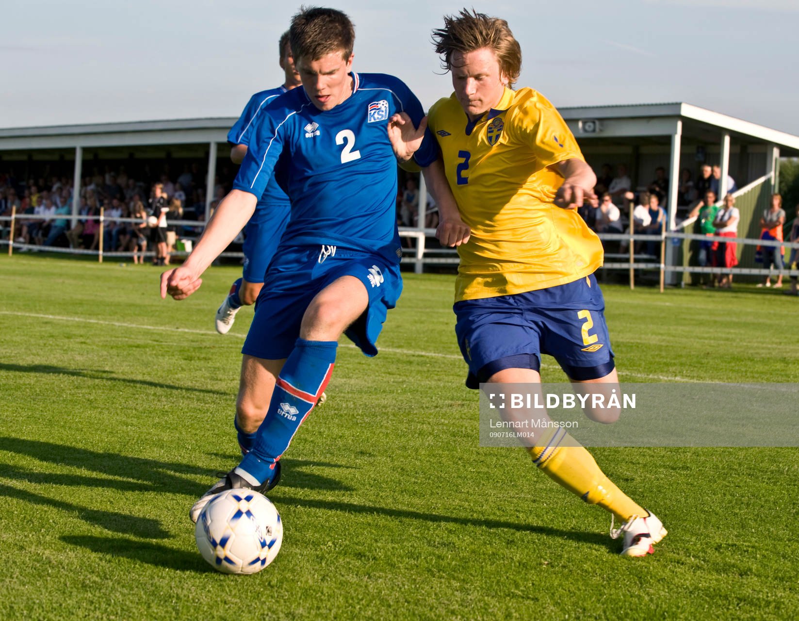 Brynjar Asgeir Gundmunsson, Israel och Mattias Johansson,
