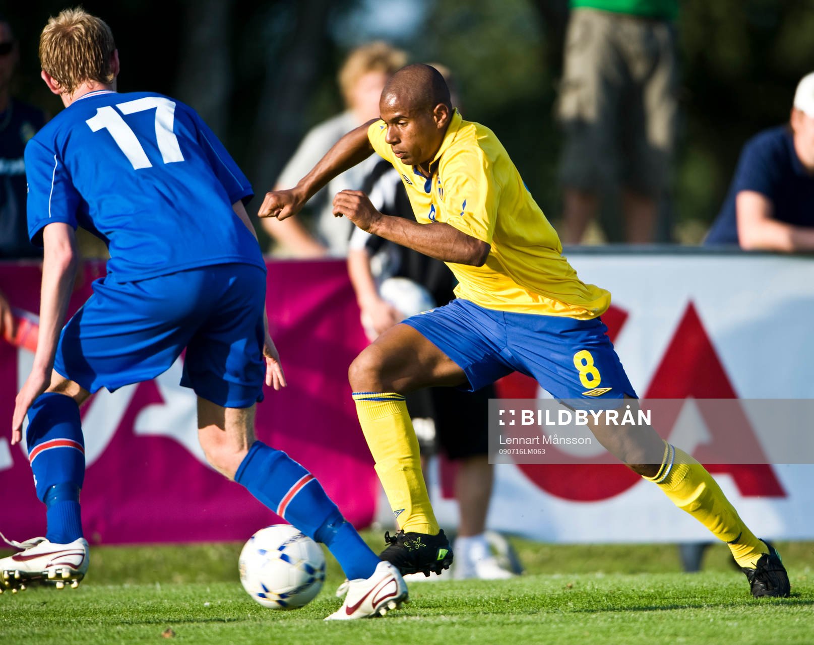 Simon Leonidsson, Sverige