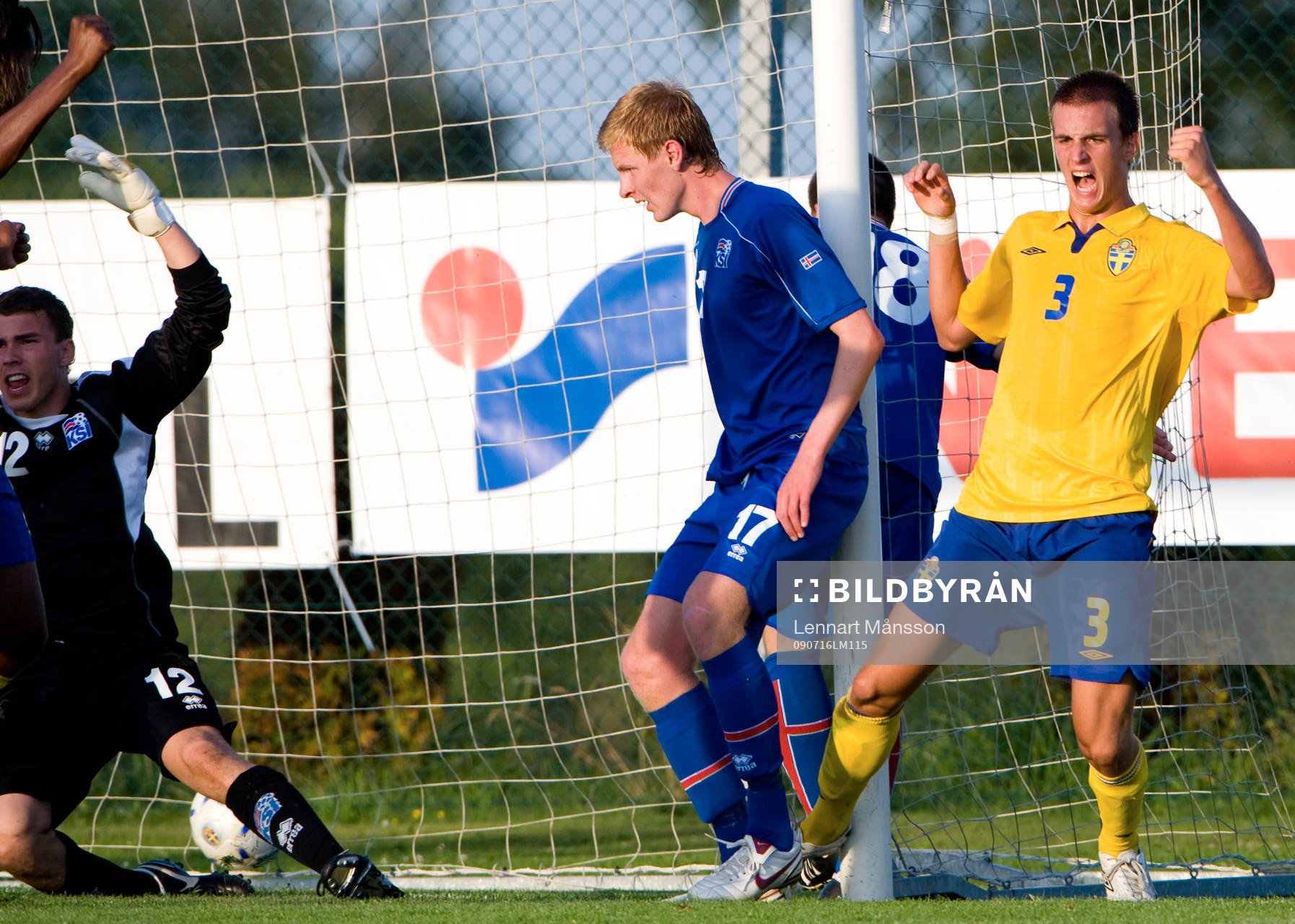 2-3, Linus Norman, Sverige, har reducerat