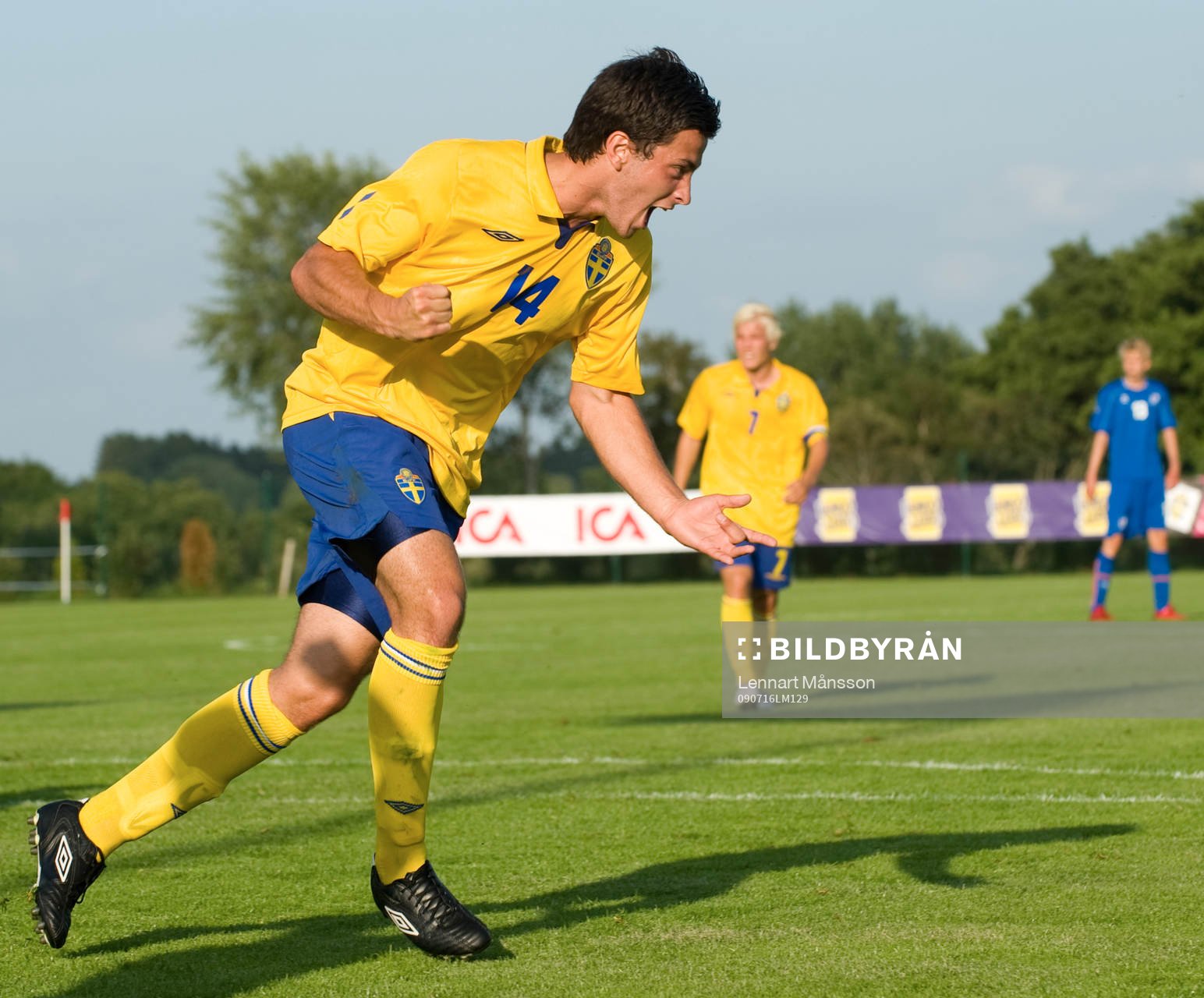 1-0 till Sverige, Egzon Llopaschtica, jubel, glädje