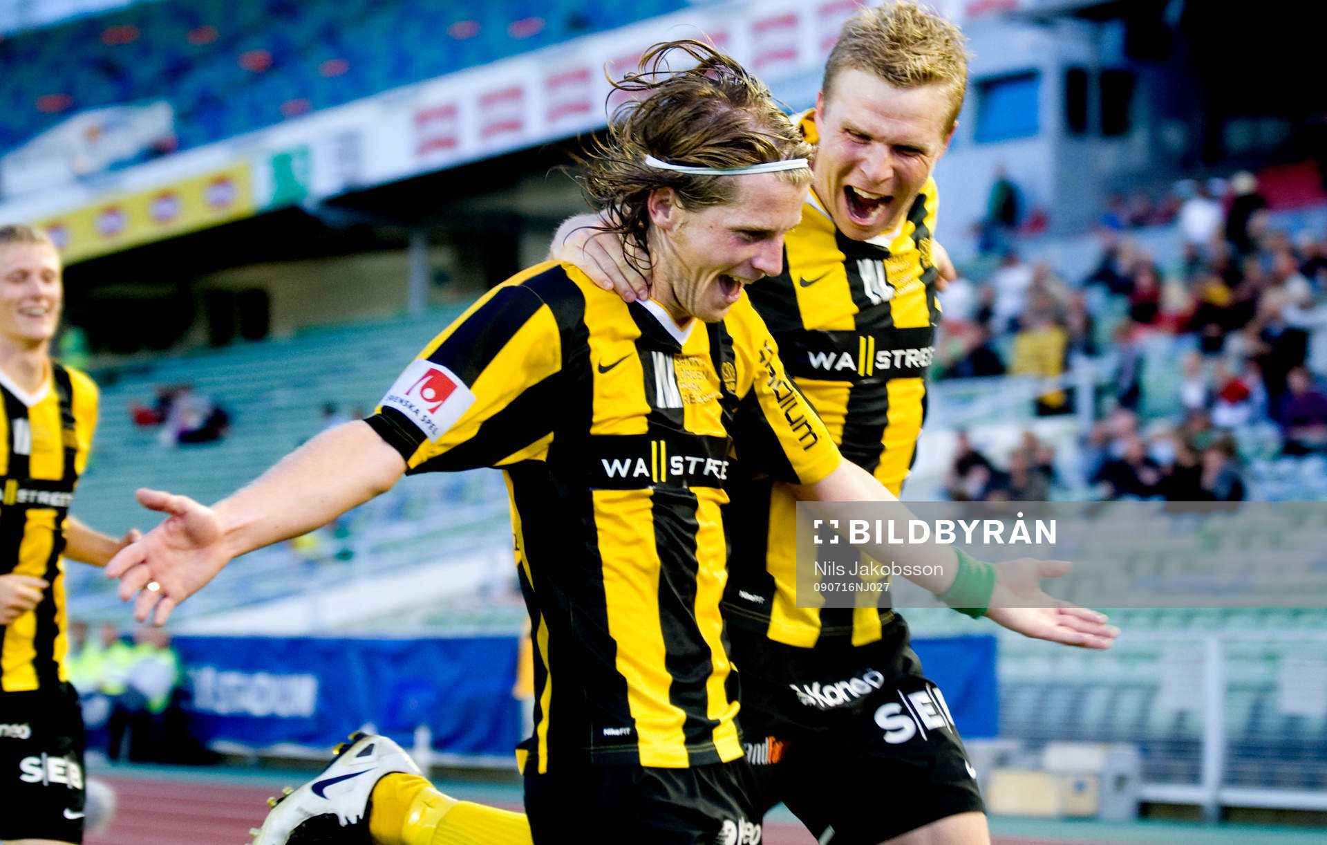 Hammarby depp, Erik Friberg, David Frölund, Häcken jubel