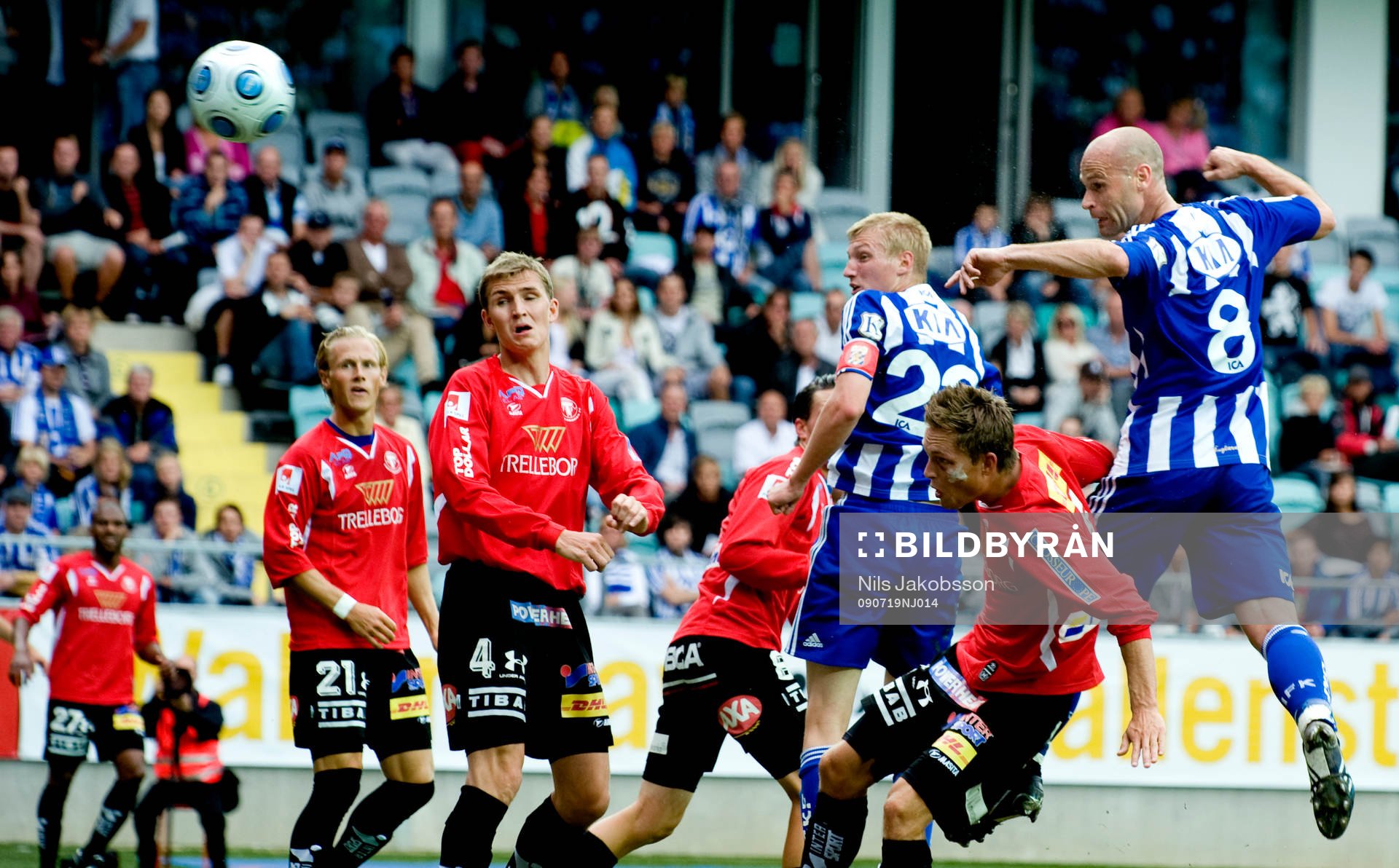 Thomas Olsson, IFK Göteborg, nickar in 2-0