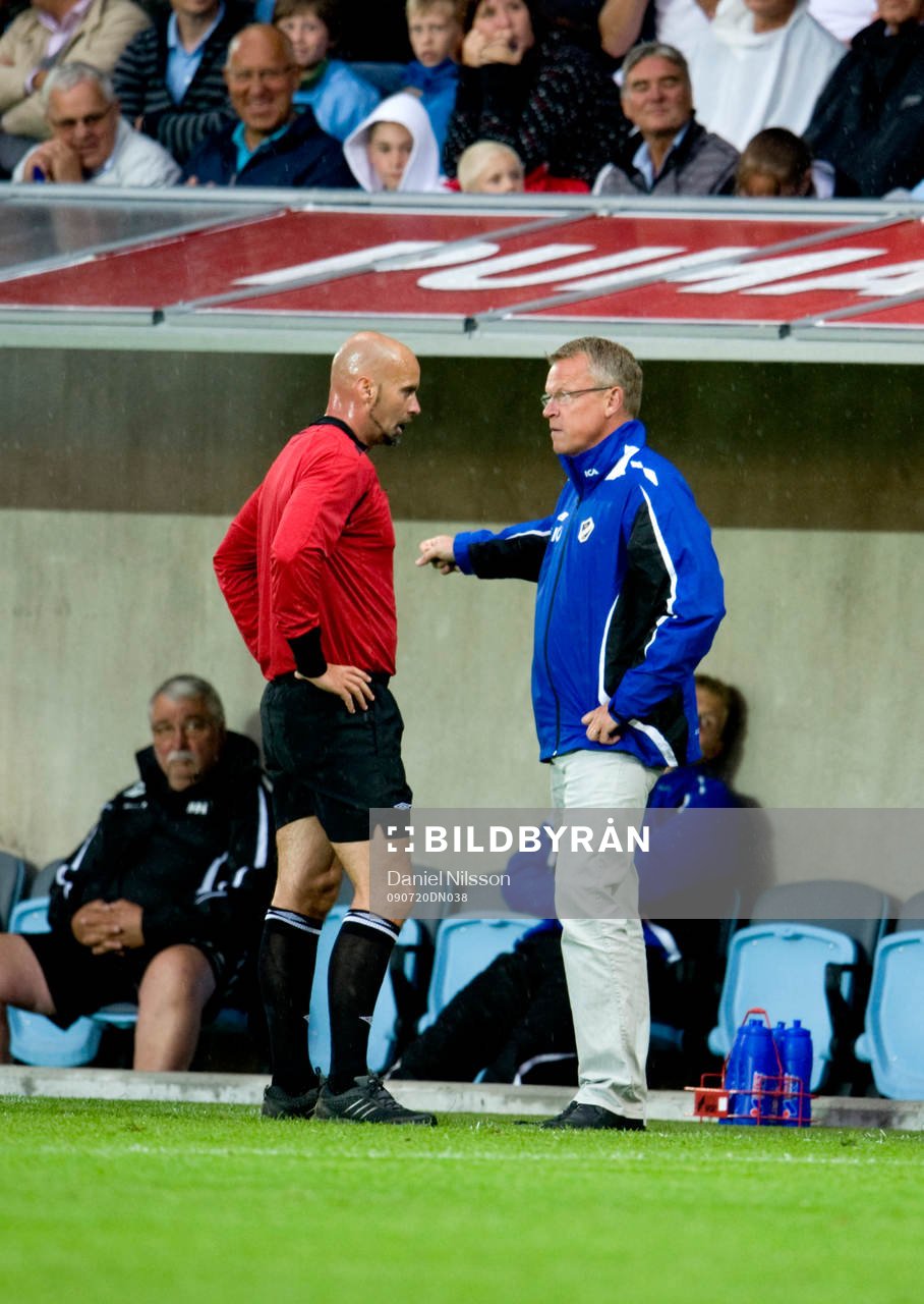 Jan Andersson, tränare Halmstad blev uppvisad på