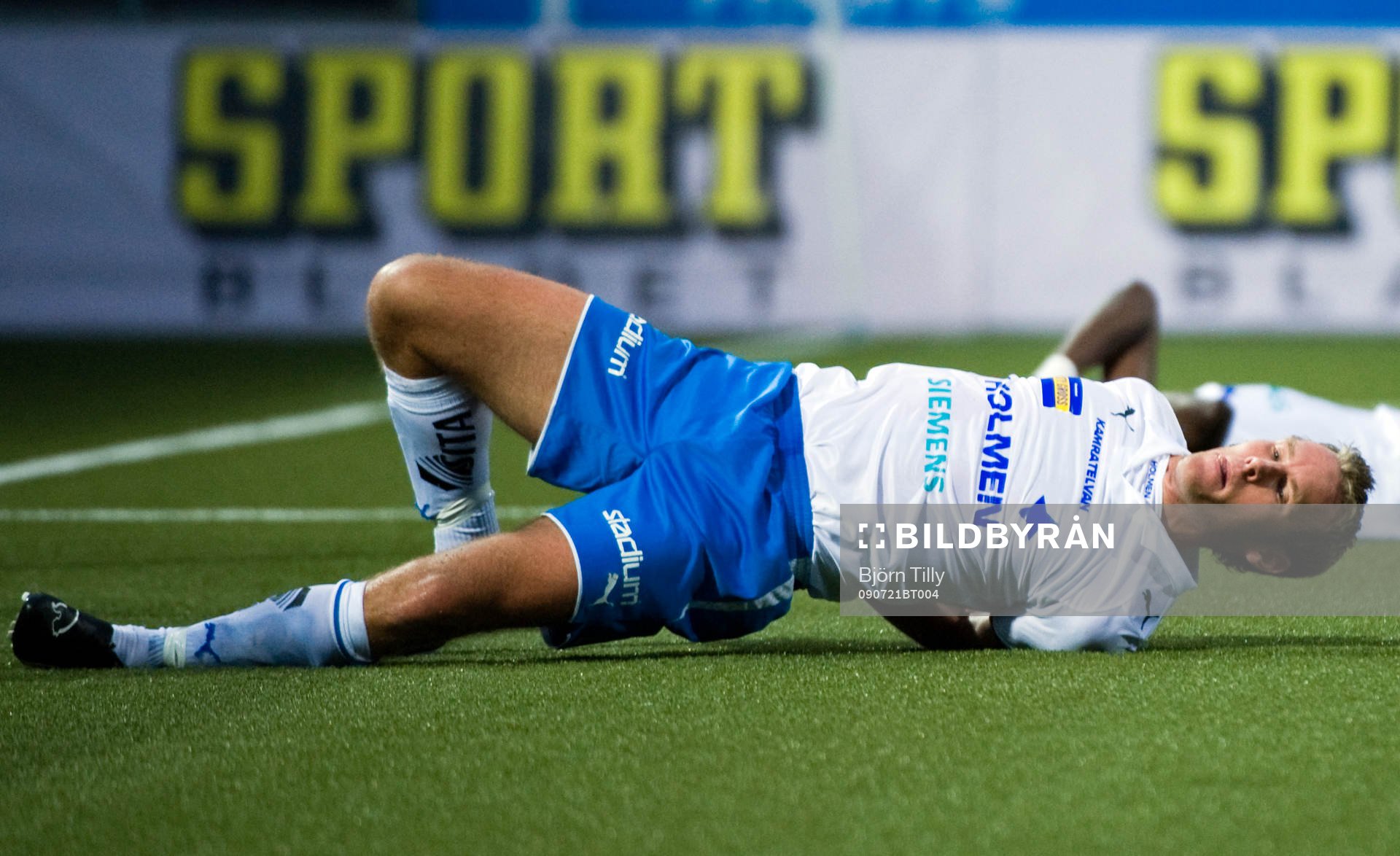 Anders Whass, Norrköping fick åka och röntgas. Skada