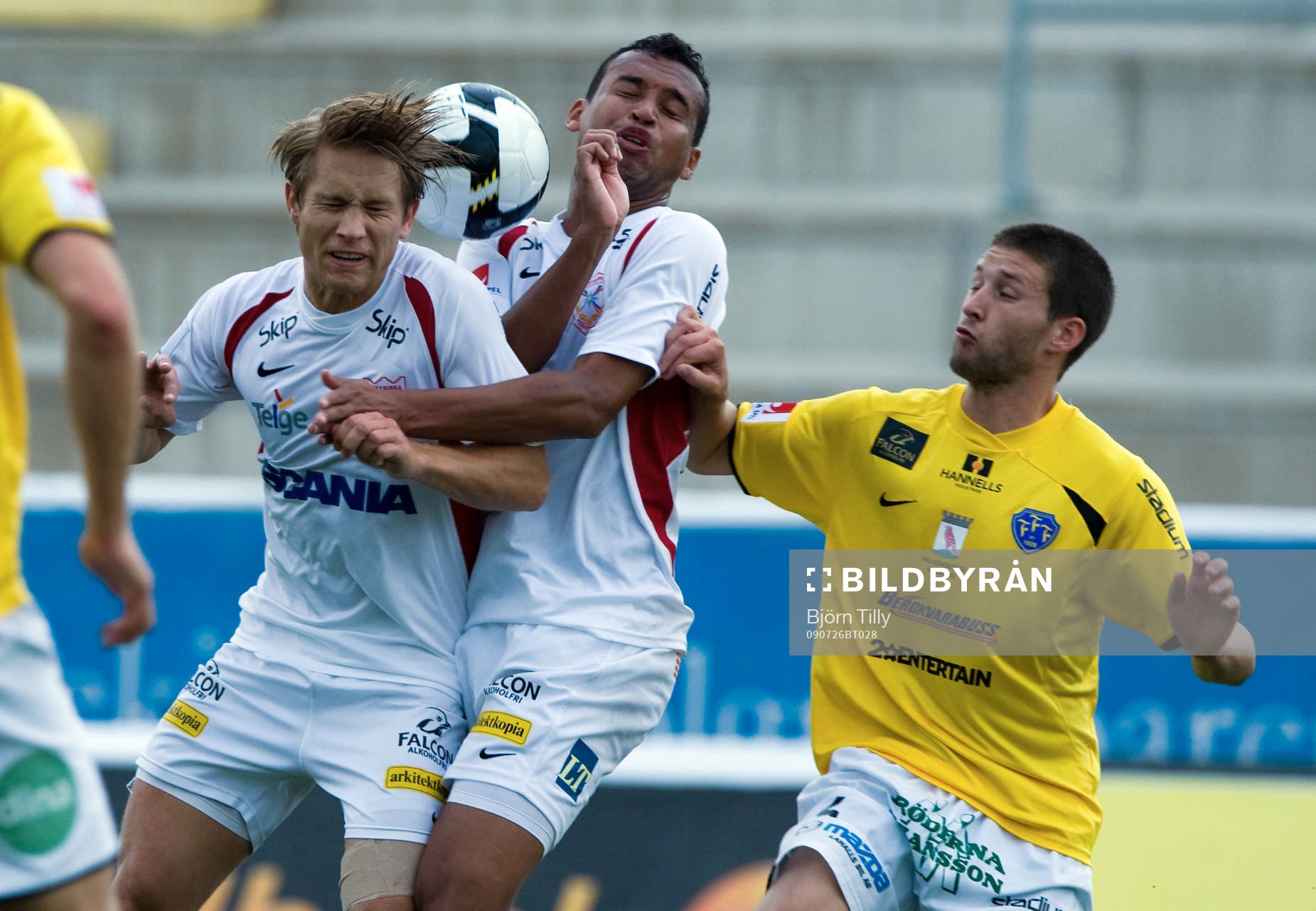  Andi Toompuu, Tiago Pereira,  Assyriska och Tibor Joza, Falkenberg.