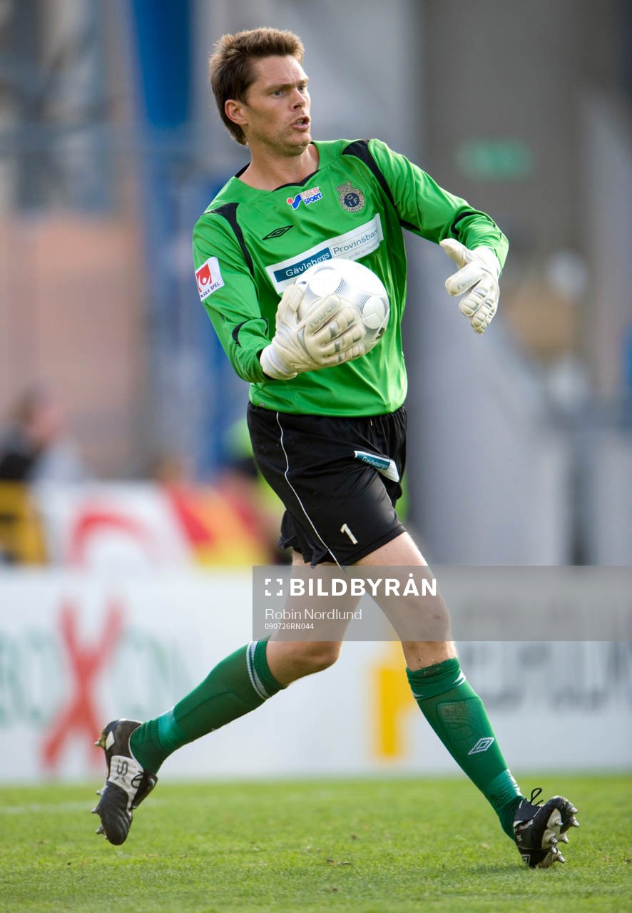 Mattias Hugosson, Målvakt