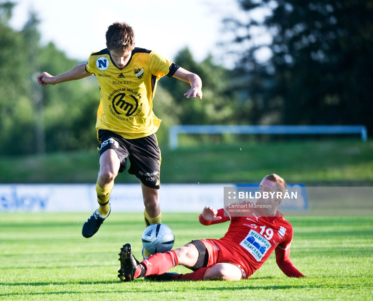 Simon Larsson, Hässleholm, glidtacklas. Glidtackling