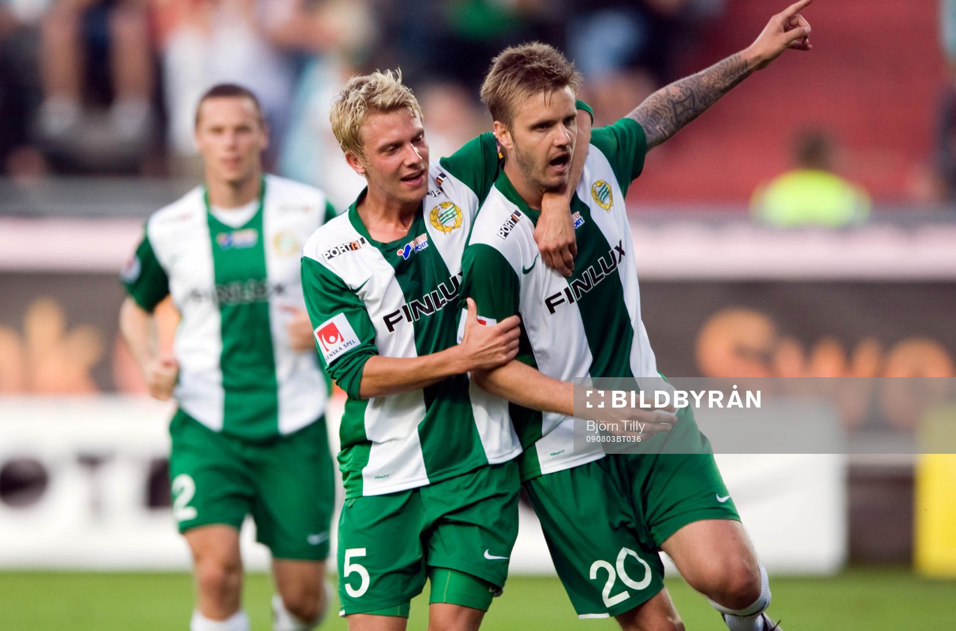 Emil Johansson och Andreas Dahl, reducerade till 1-2. Jubel