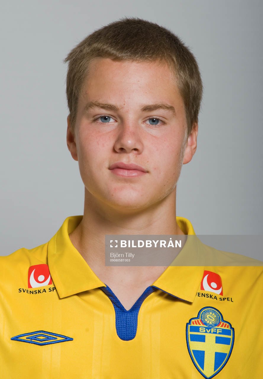 Jon Zettergren, Sverige
