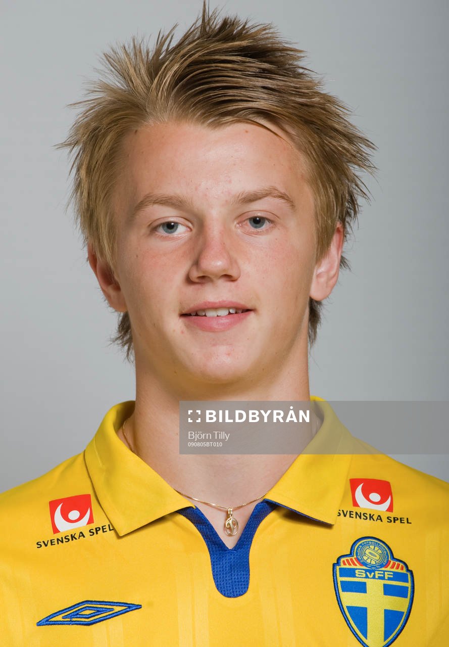 Patrik Elfsberg, Sverige