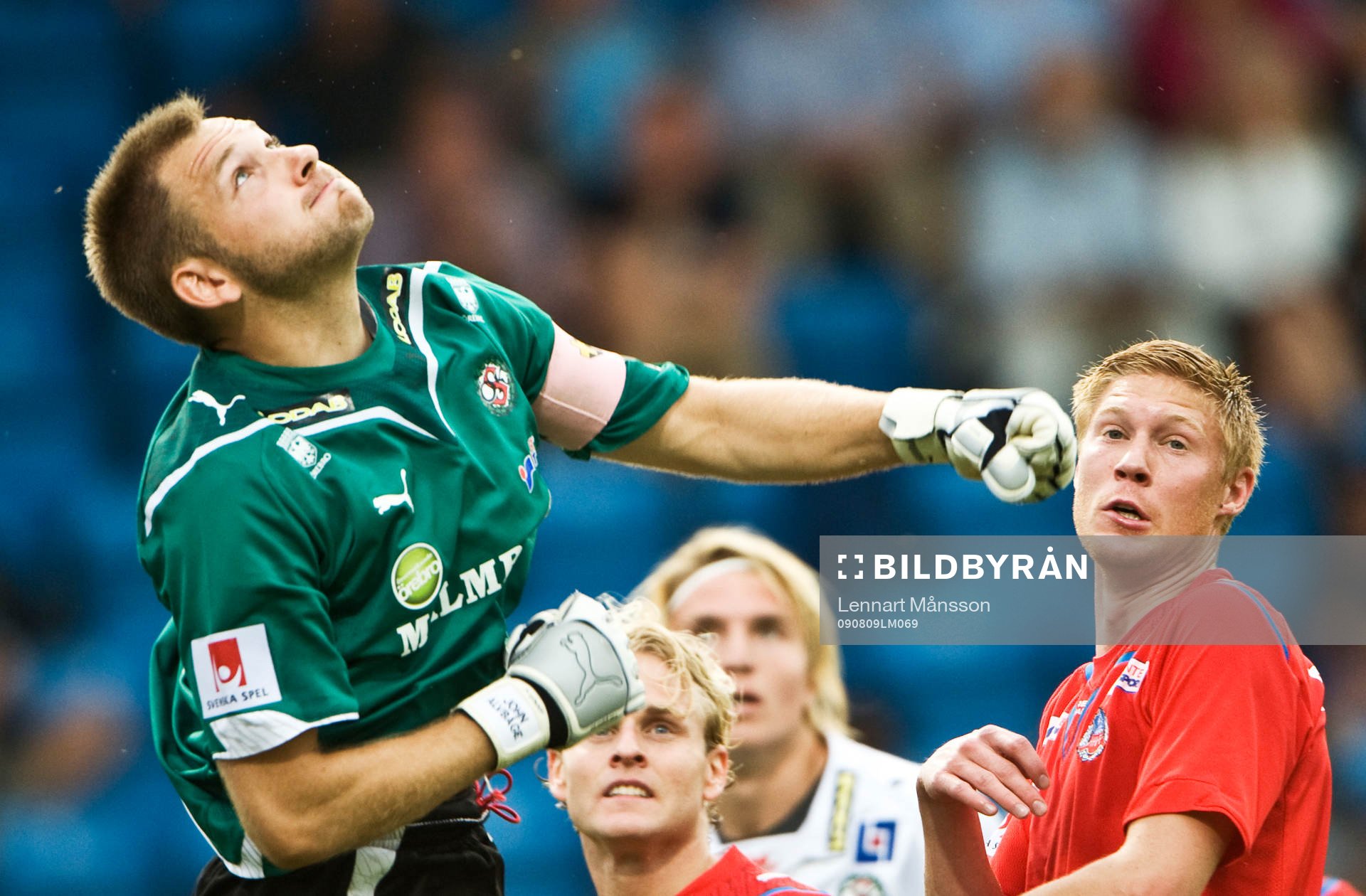 John Albåge, målvakt Örebro och Markus Holgersson,