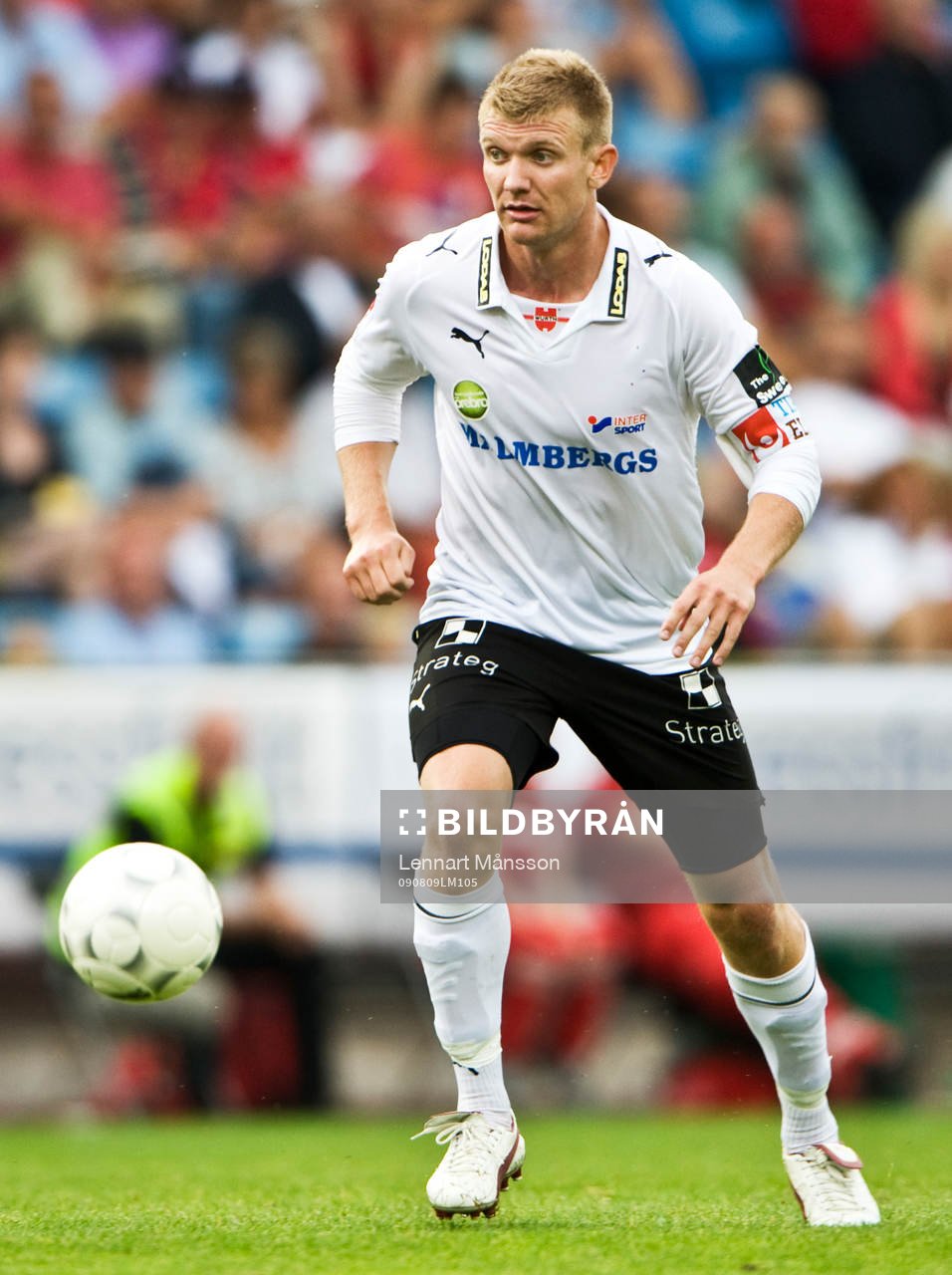 Michael Almebäck