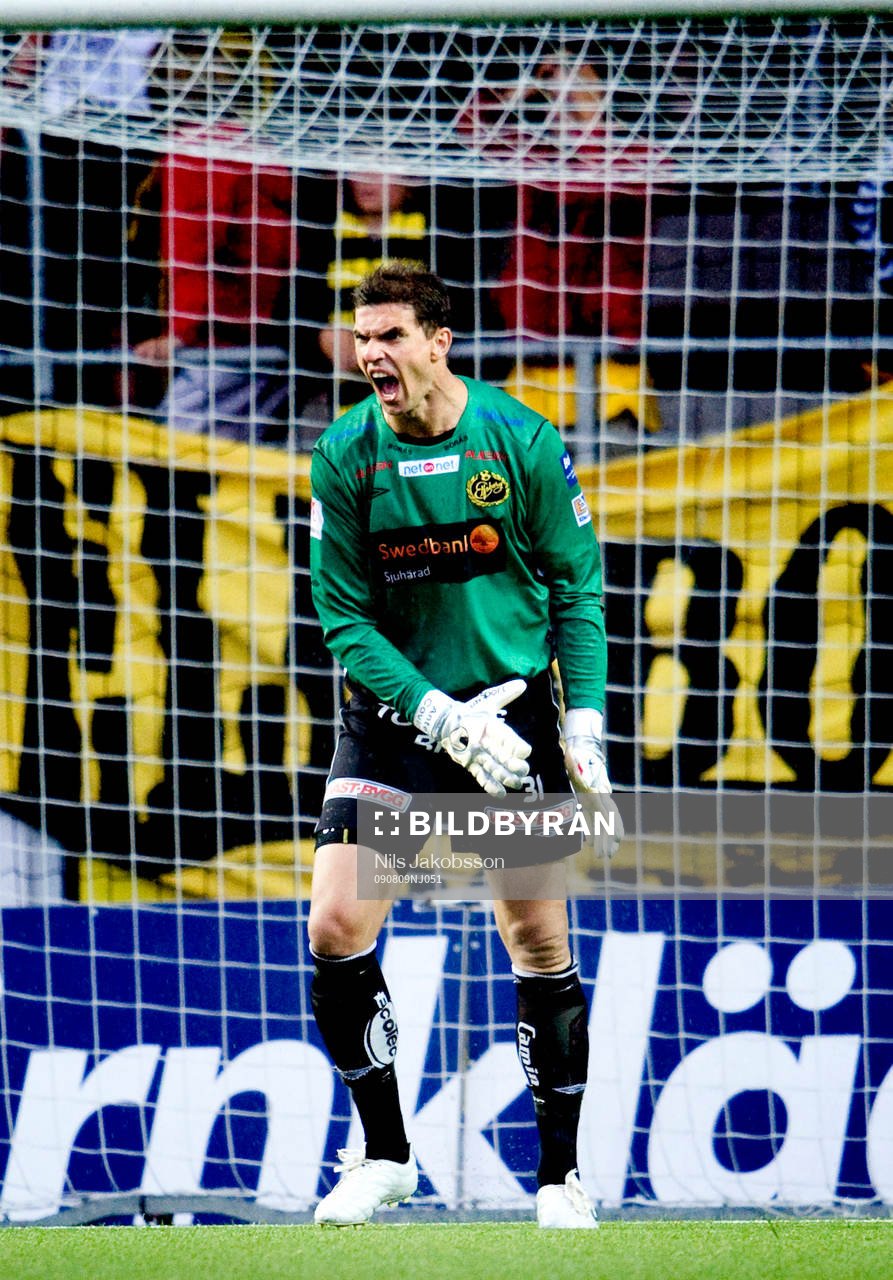 Ante Covic, målvakt, Elfsborg, skriker på sitt försvar
