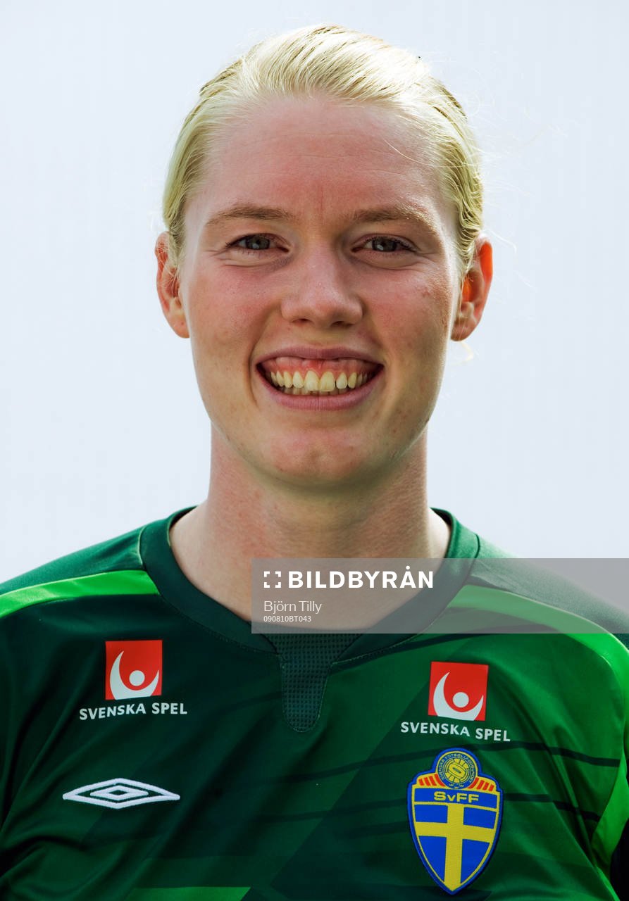 Hedvig Lindahl, målvakt